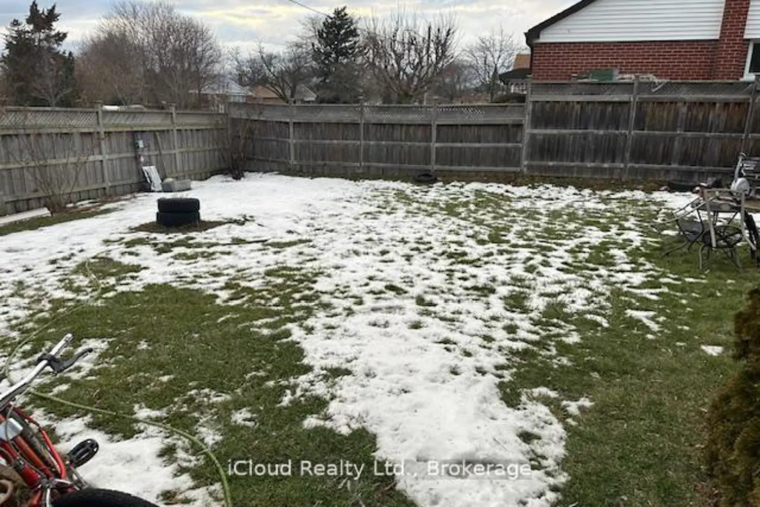 Additional image 18 of 38 Kawartha Avenue