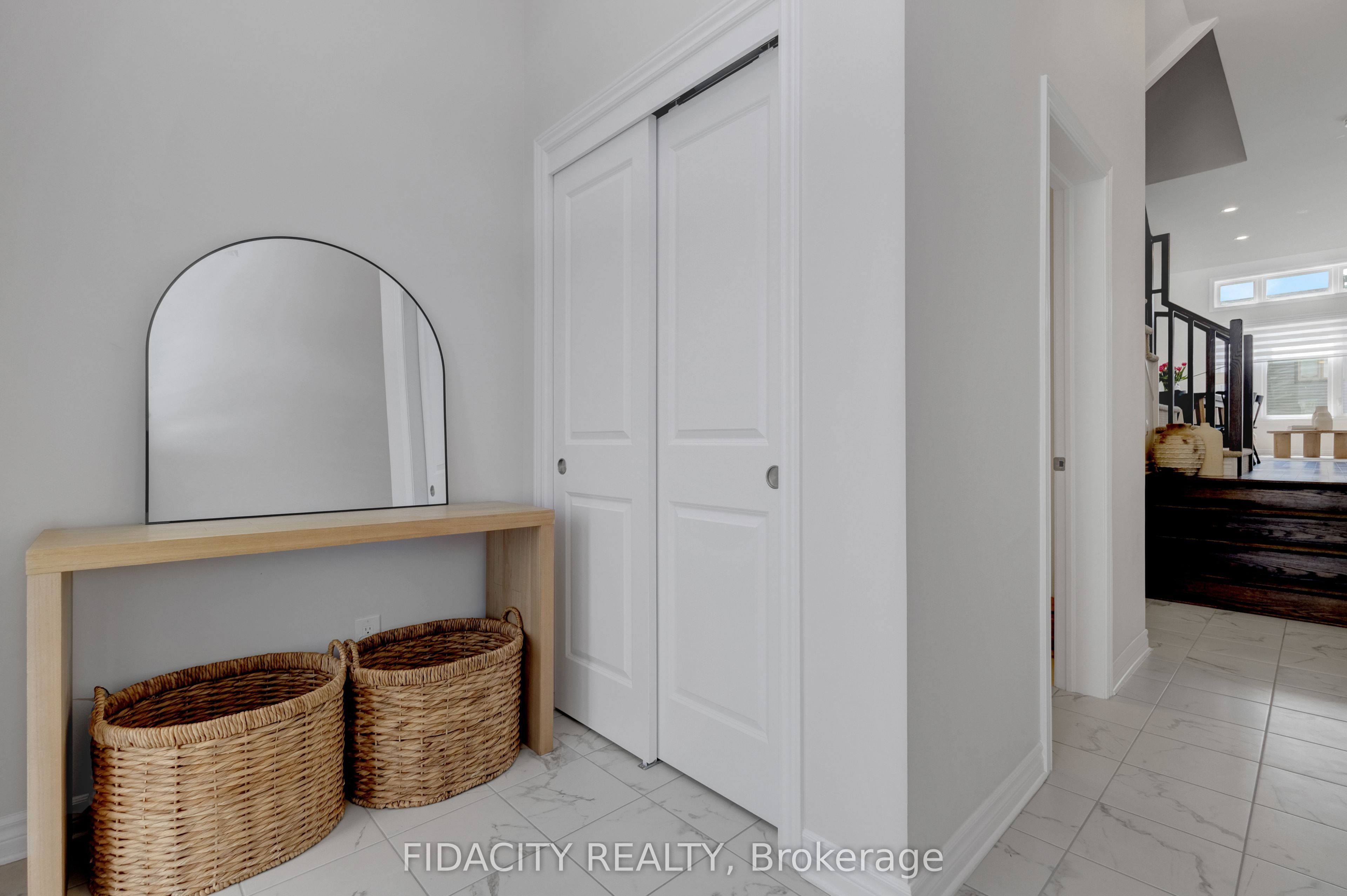 Additional image 3 of 1005 Kijik Crescent, Ottawa, ON, K1X 0G9