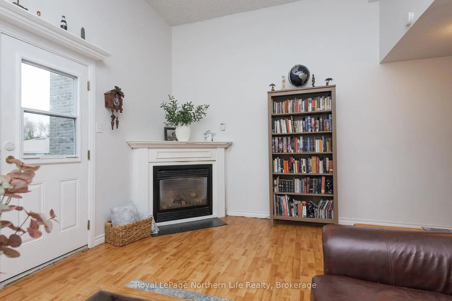 Additional image 3 of 644 Lakeshore Drive 28