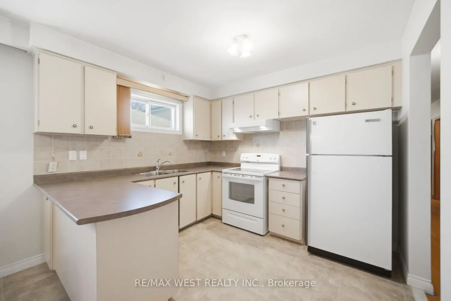 Additional image 5 of 111 Shoreham Drive