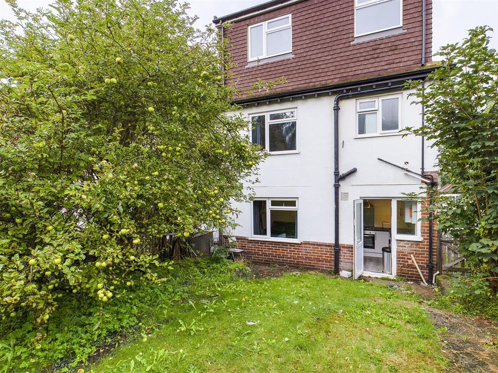 Additional image 13 of 6 bed shared accommodation to rentMedmerry Hill, Brighton BN2