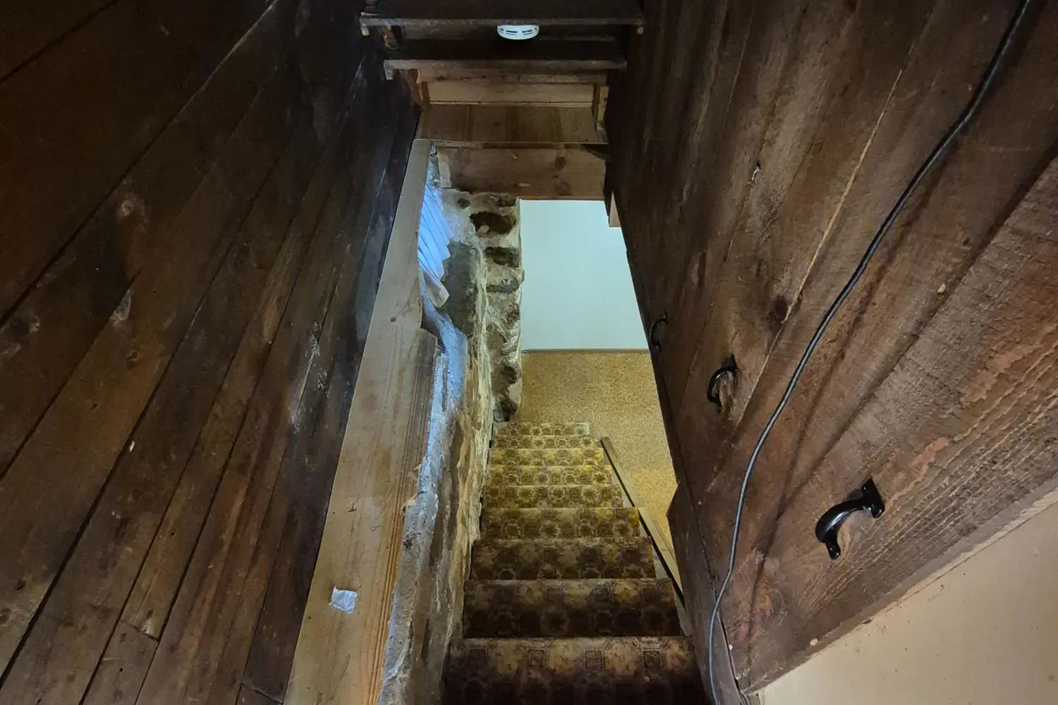 Additional image 11 of 1208 Augsburg Road