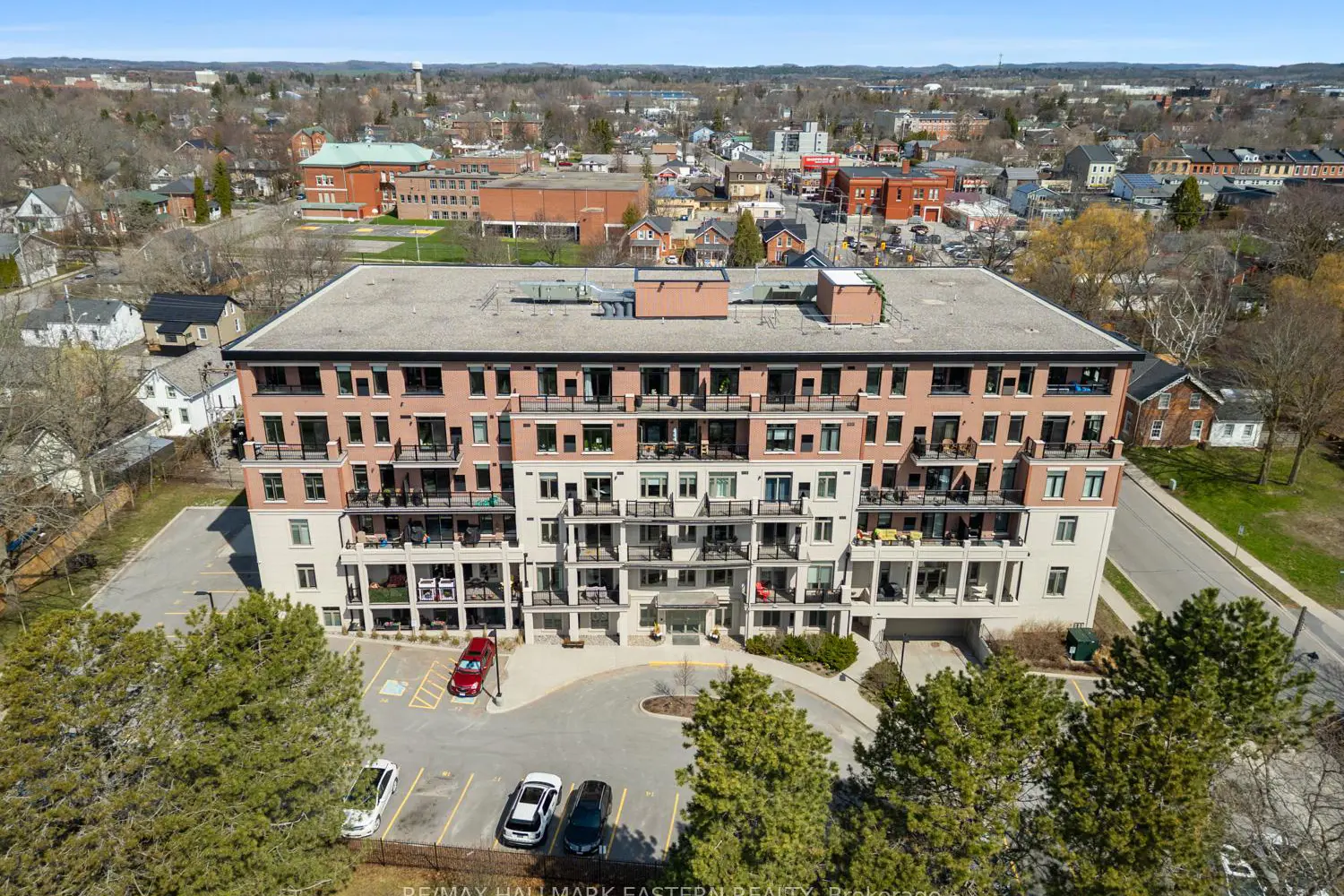 Additional image 3 of 135 Orr Street #407