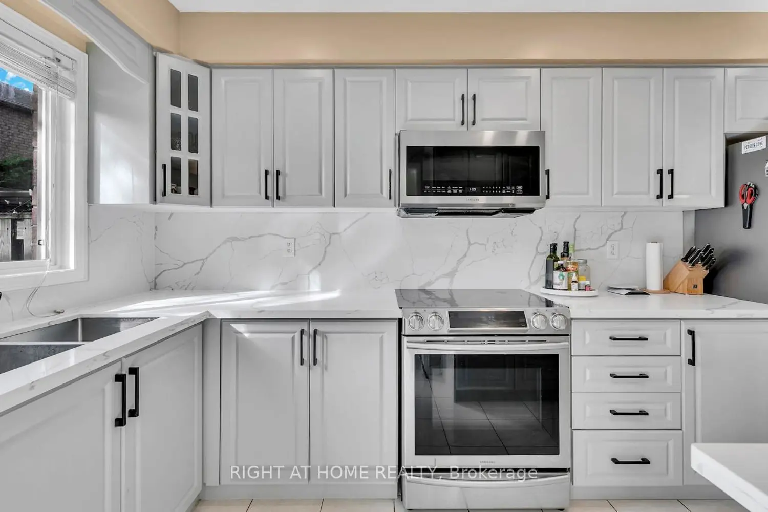 Additional image 16 of 5555 Prince William Drive 33