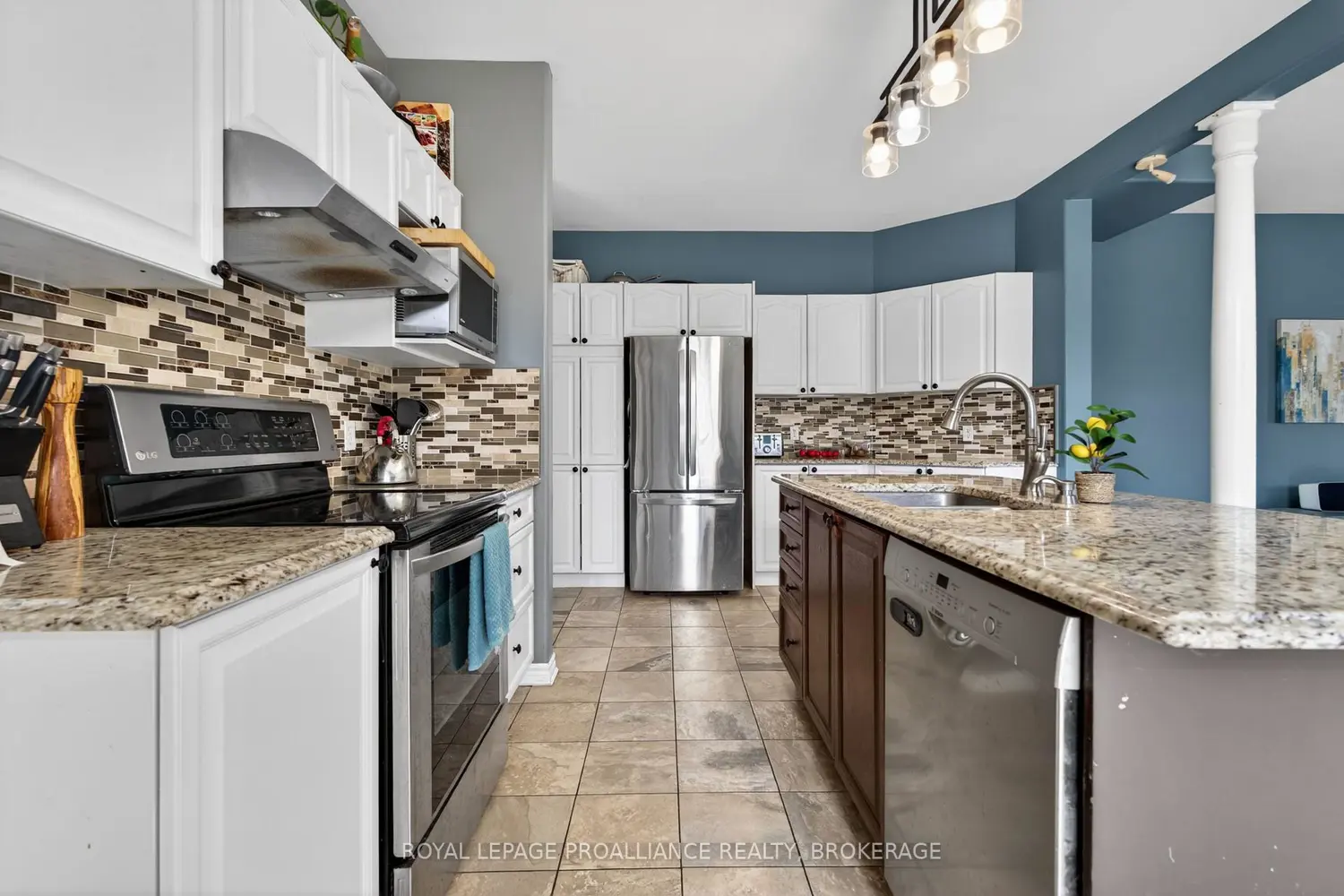 Additional image 6 of 45 Biscayne Street