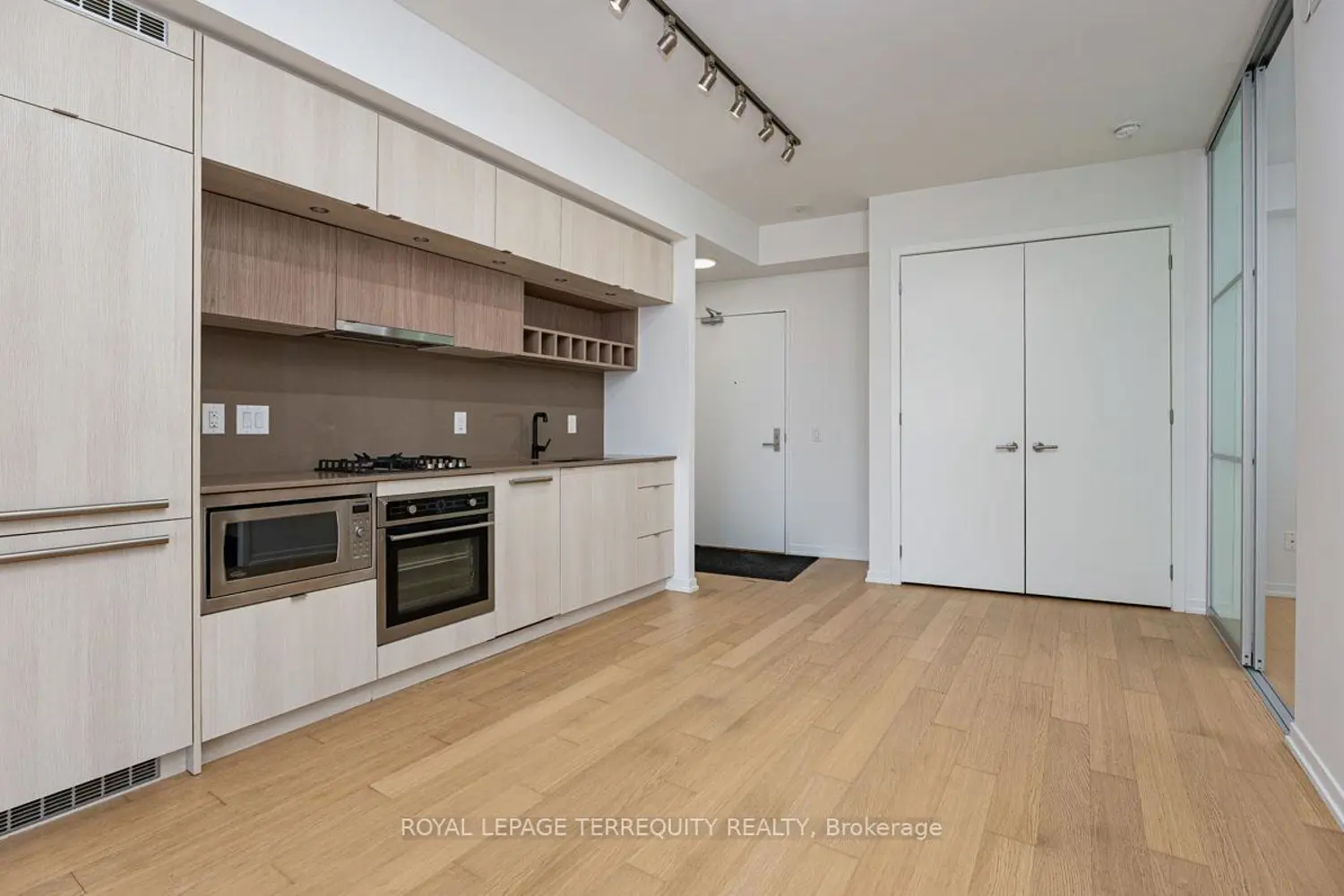 Additional image 7 of 138 St Helens Avenue 501