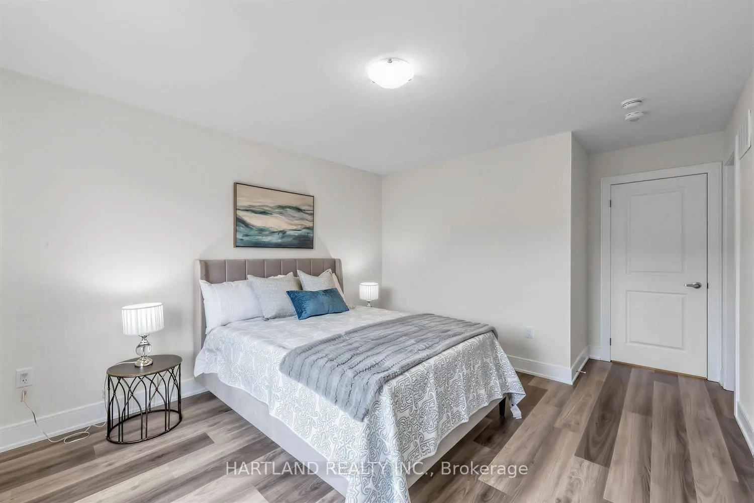 Additional image 12 of 1695 Dersan Street 505
