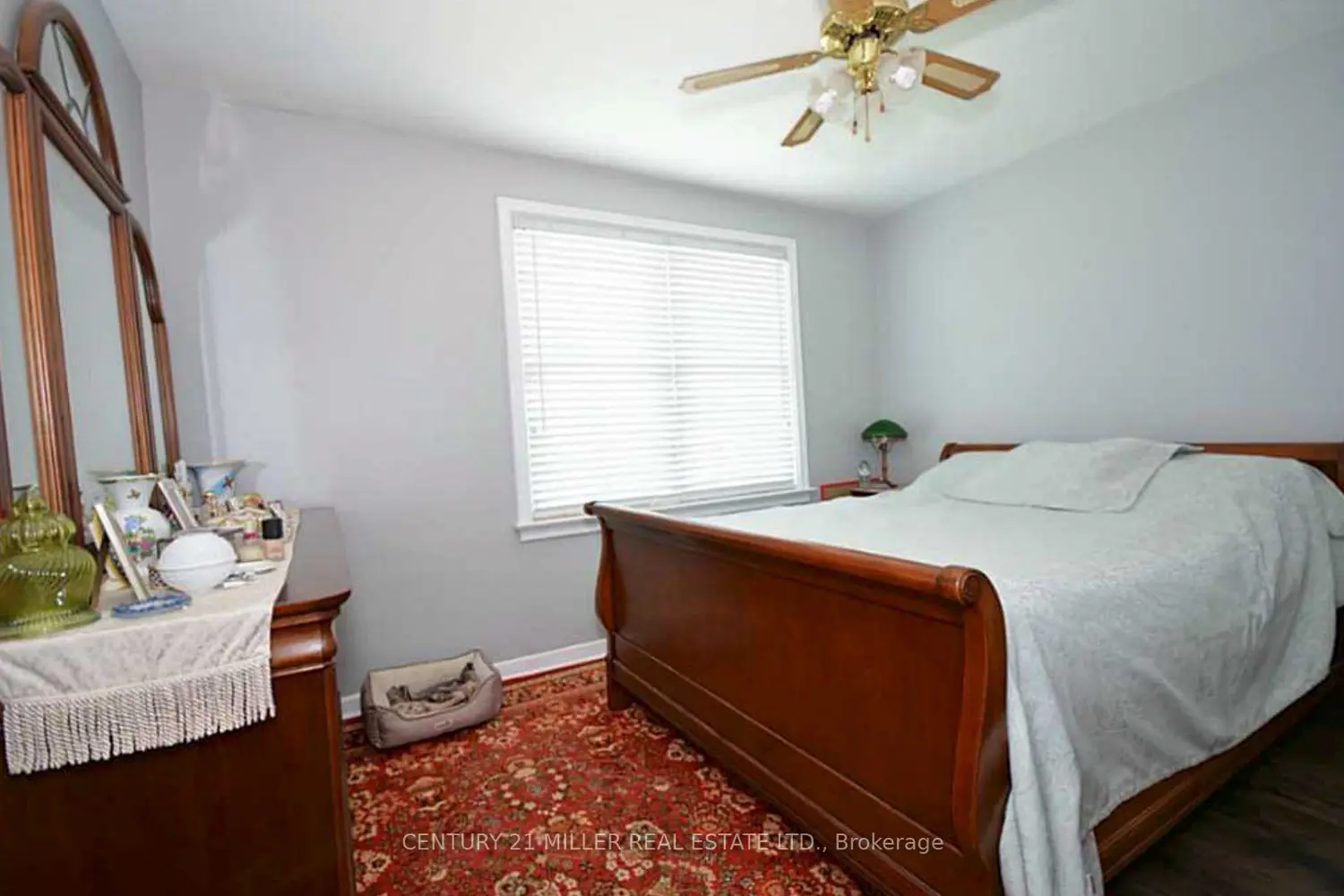 Additional image 5 of 469 Scarsdale Crescent