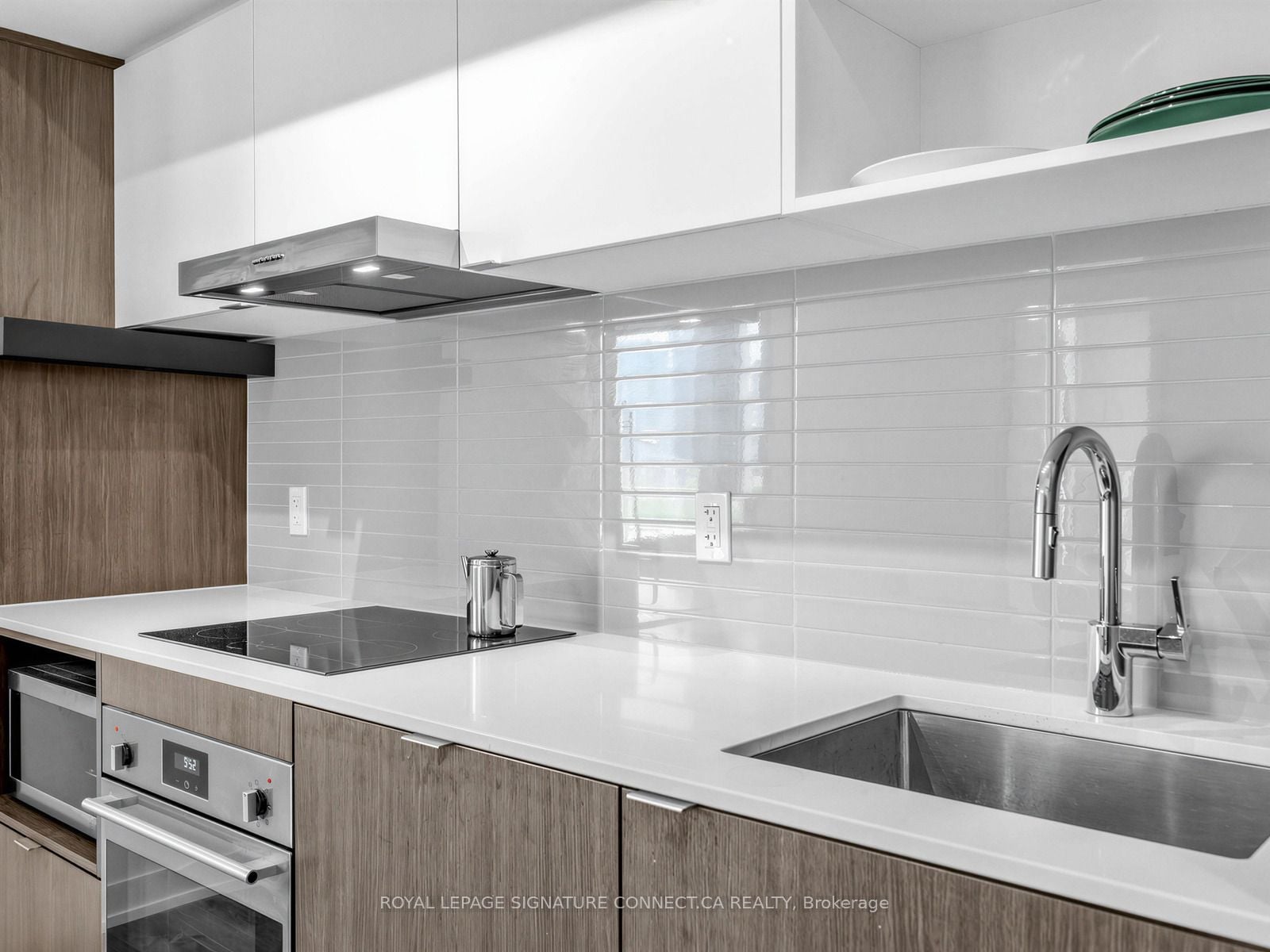 Additional image 6 of 805-138 Downes Street, Toronto, ON, M5E 0E4