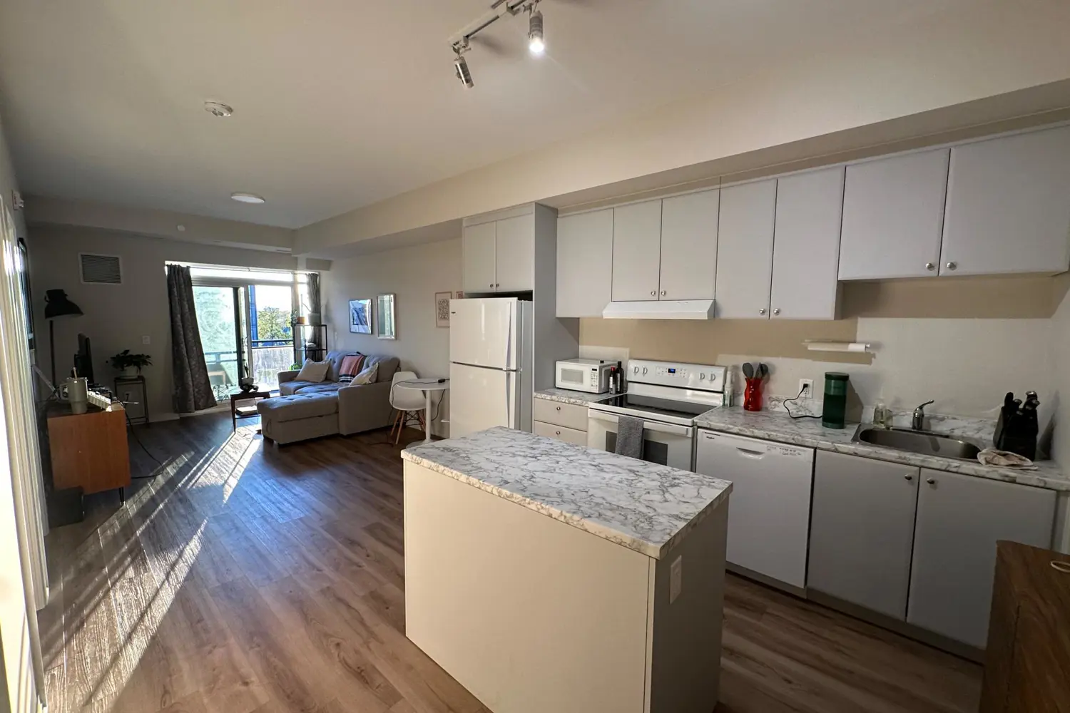 Additional image 8 of 50 Herrick Avenue Lp13