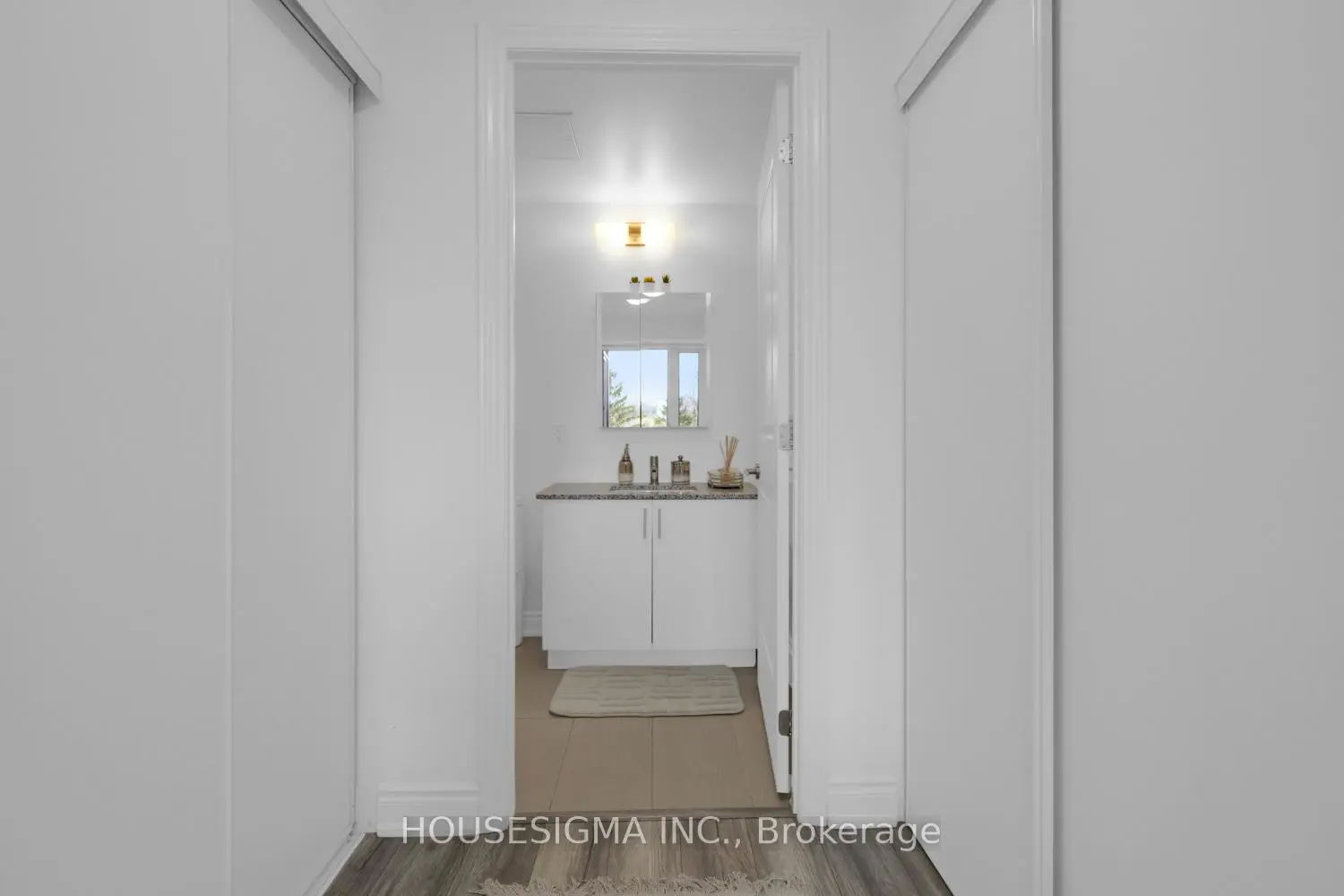 Additional image 15 of 9618 Yonge Street 318