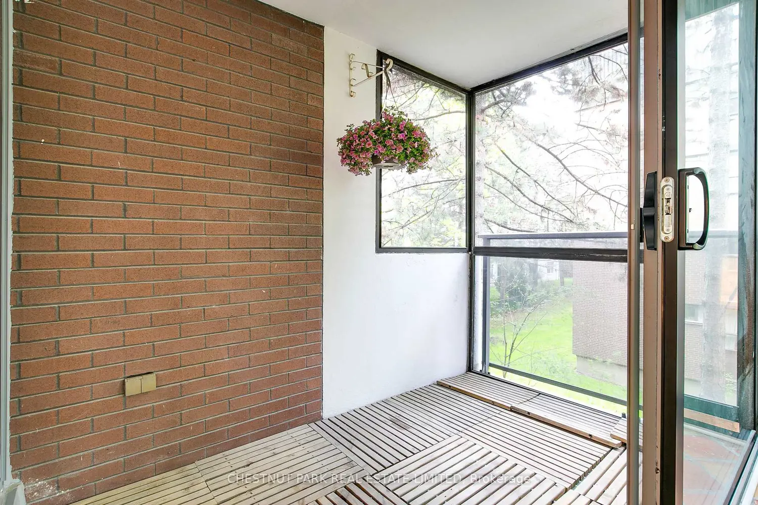 Additional image 16 of 70 Montclair Avenue 405