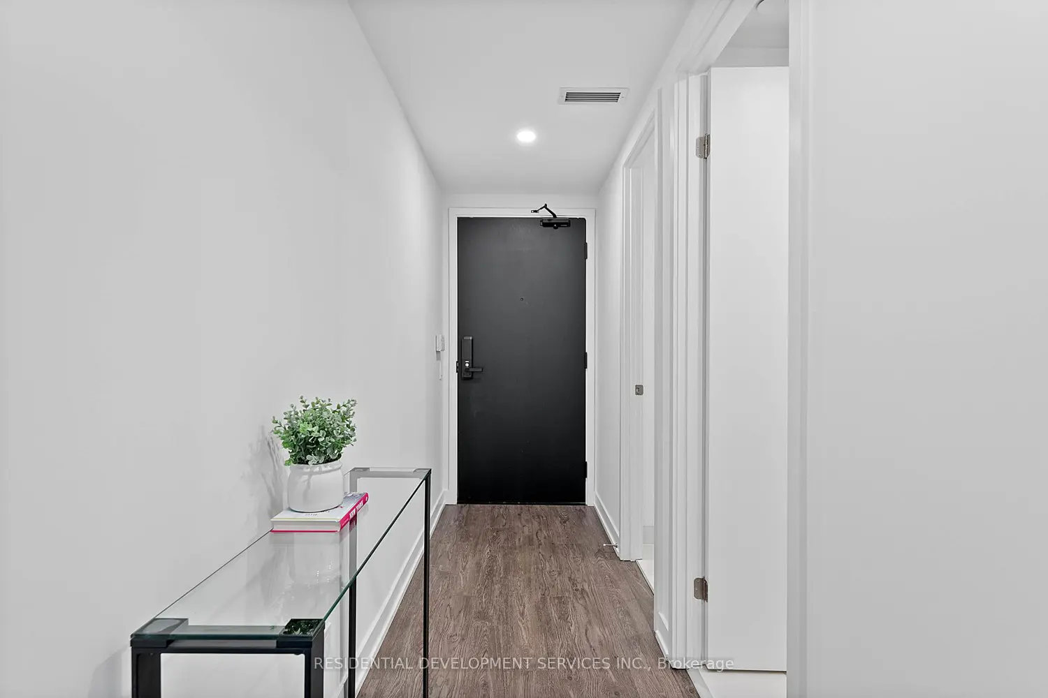Additional image 3 of 88 Queen Street 815