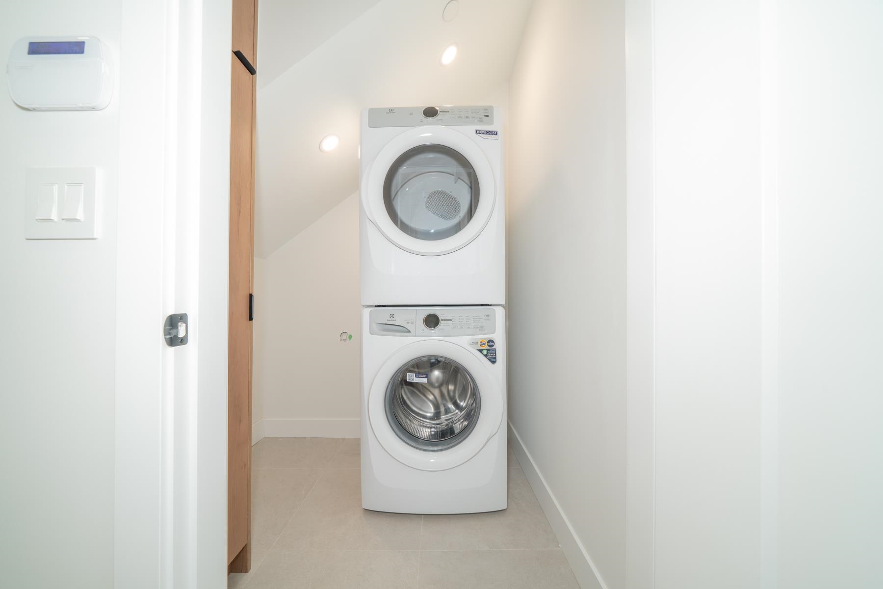 Additional image 5 of 1933 4th Avenue E, Vancouver, BC, V5N 1K3