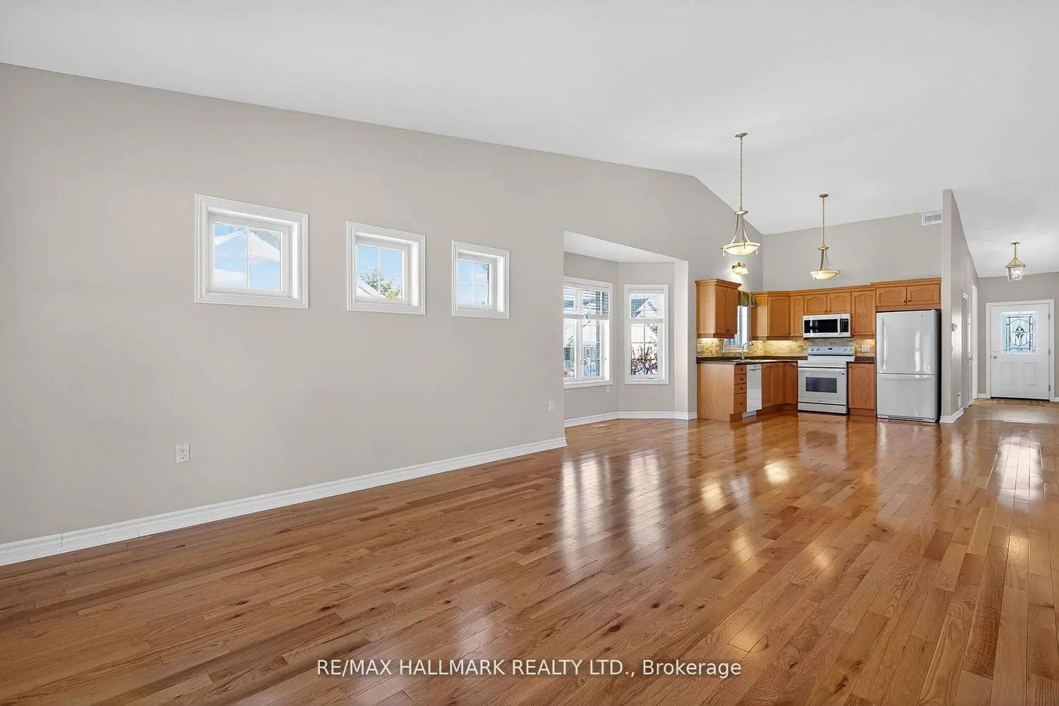 Additional image 11 of 86 Village Crescent 105