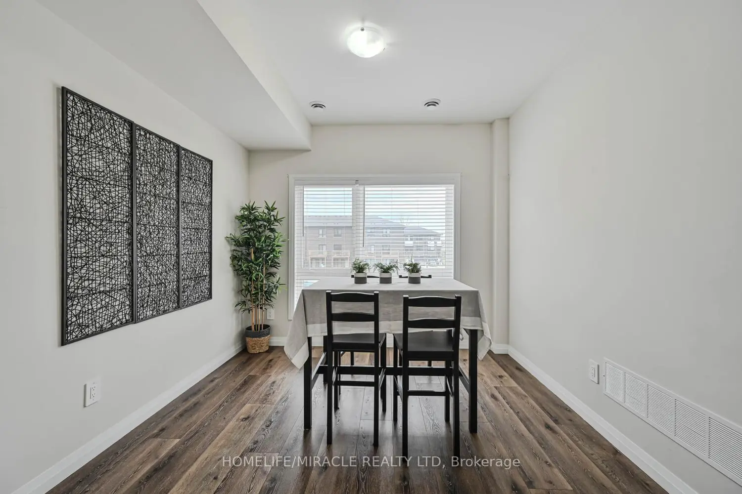 Additional image 4 of 720 Grey Street 34