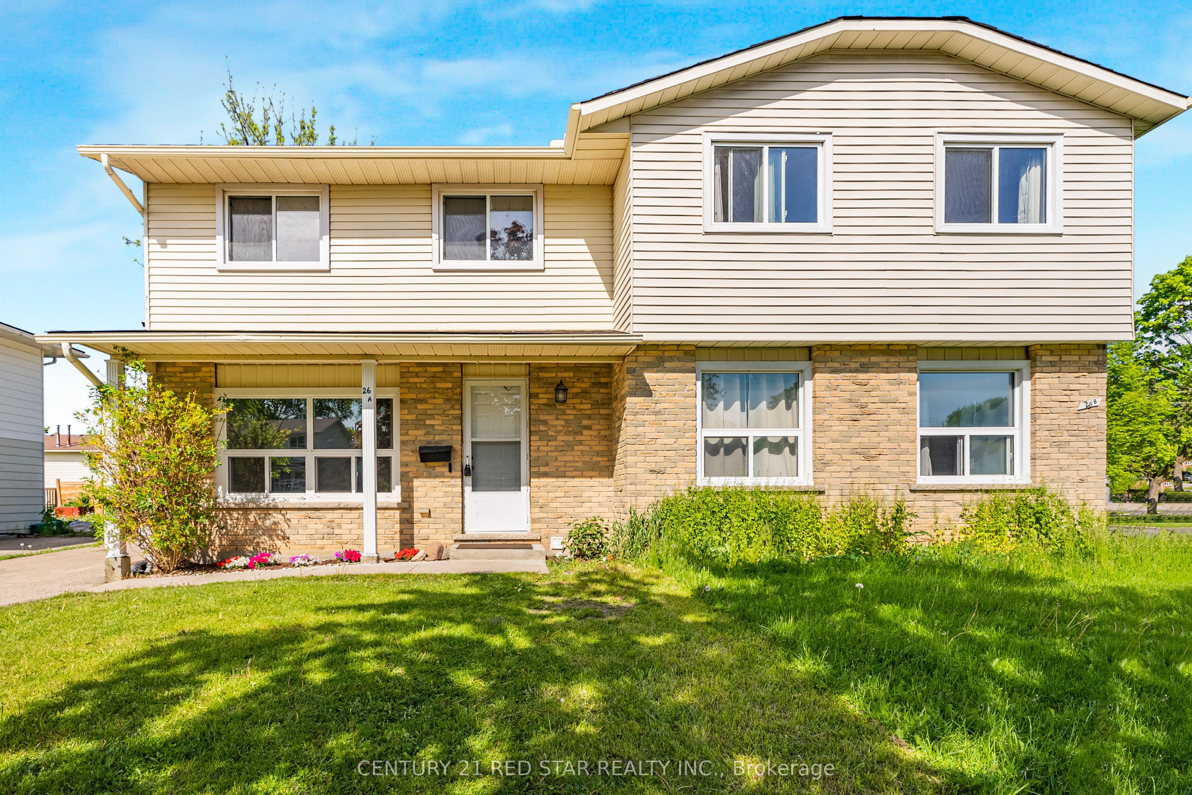 26A Helene Crescent, Waterloo, ON, N2L 5E5