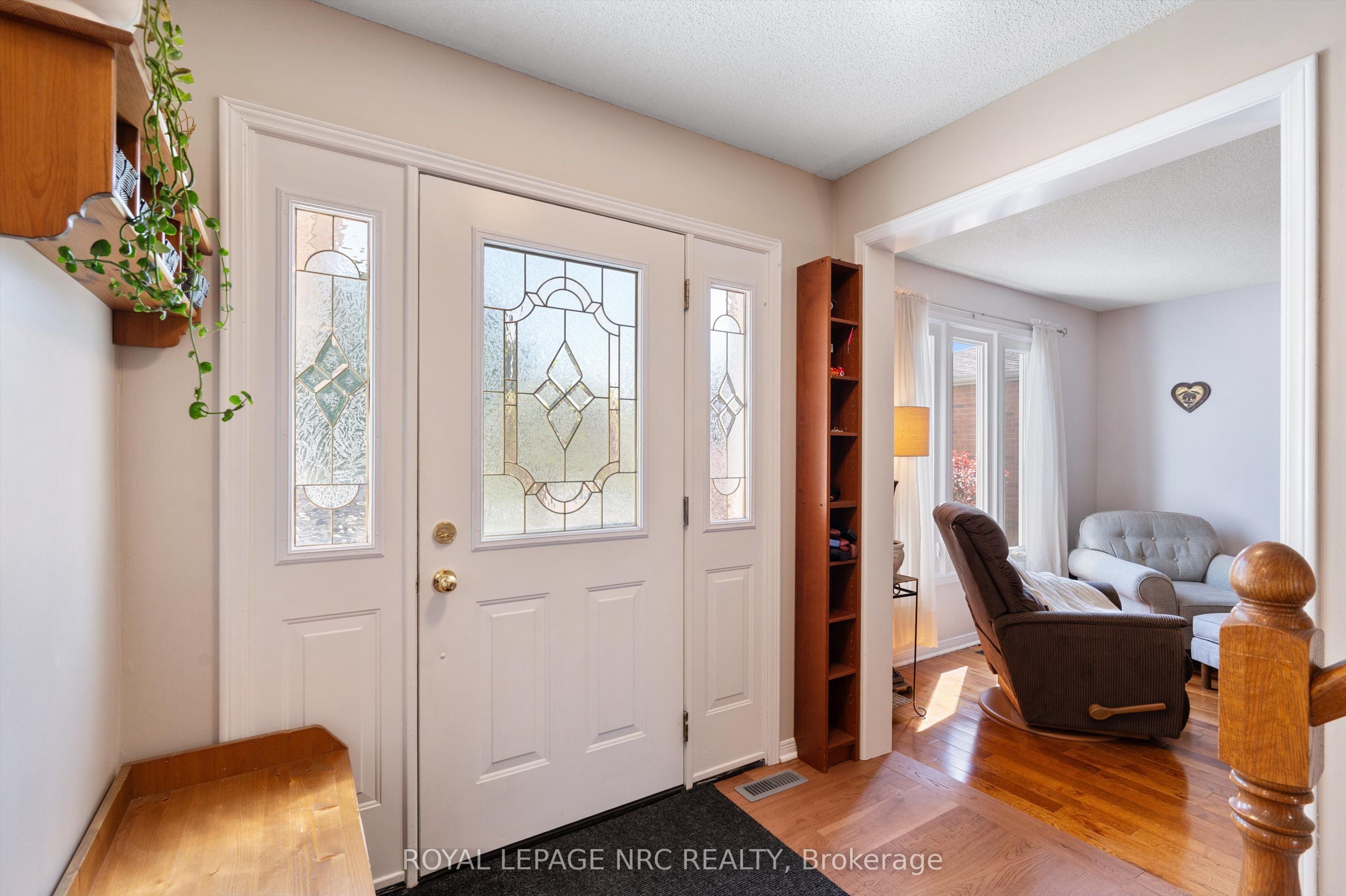 Additional image 5 of 13 Crysler Crescent, Thorold, ON, L2V 5A2