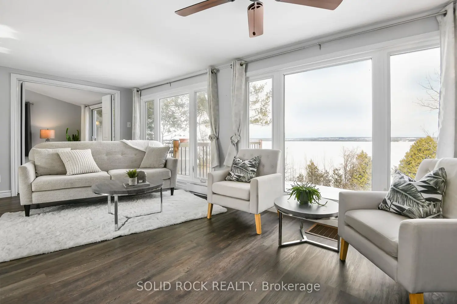 2496 River Road photo 4