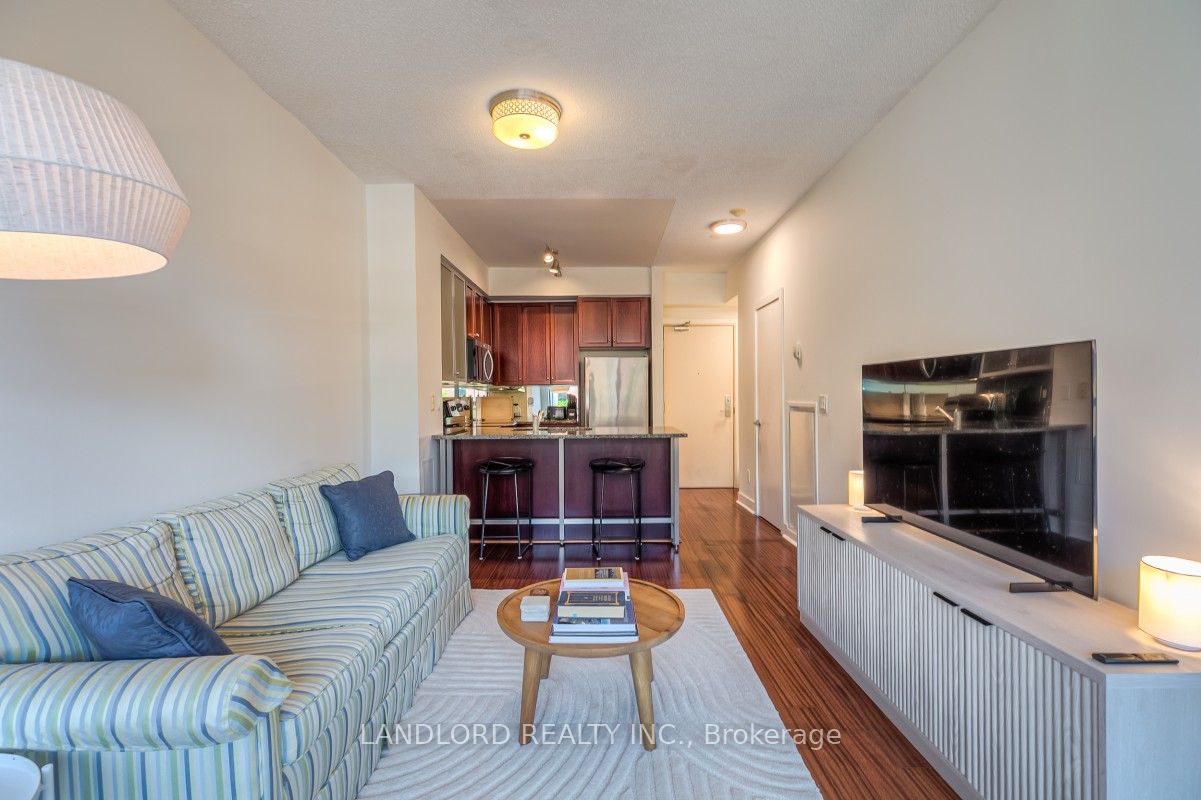 Additional image 4 of 202-438 King Street W, Toronto, ON, M5V 3T9