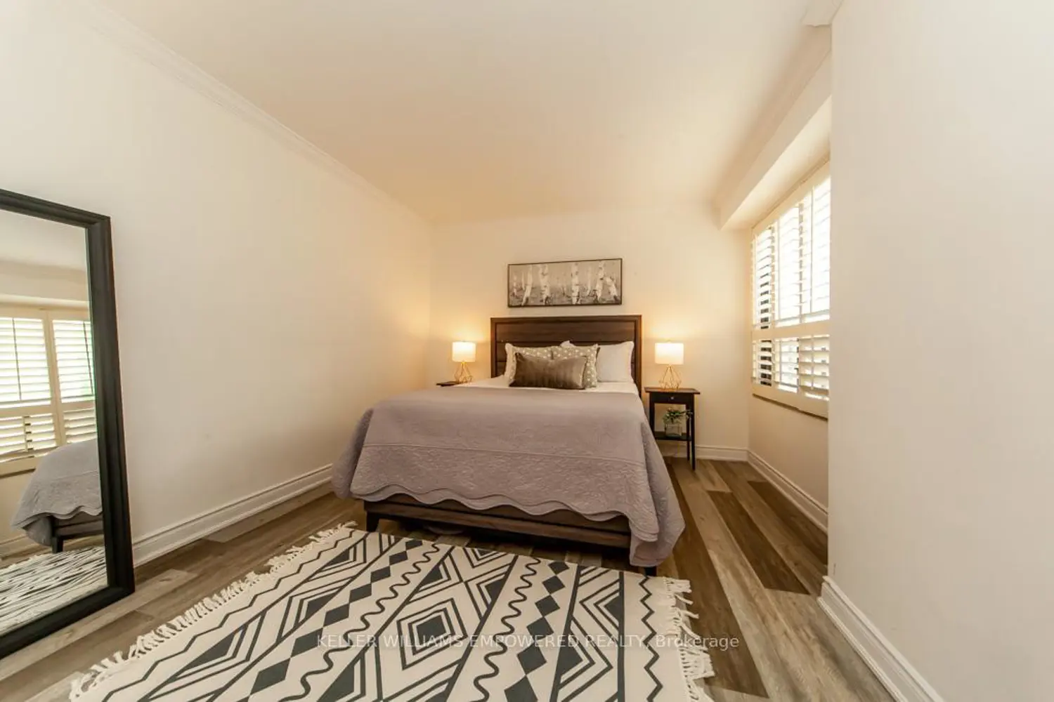 Additional image 2 of 740 Eglinton Avenue 205