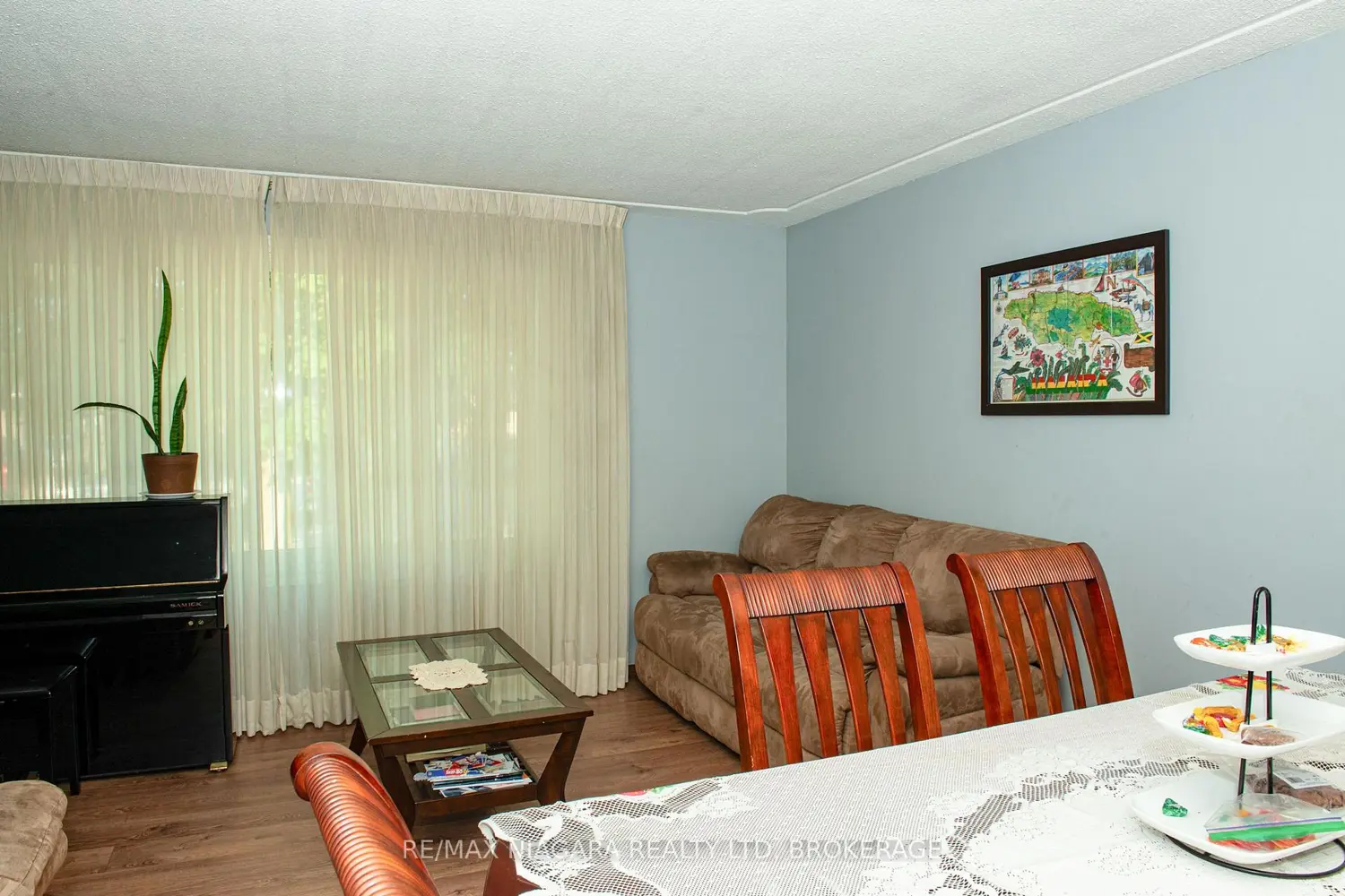 Additional image 4 of 38 Roehampton Drive