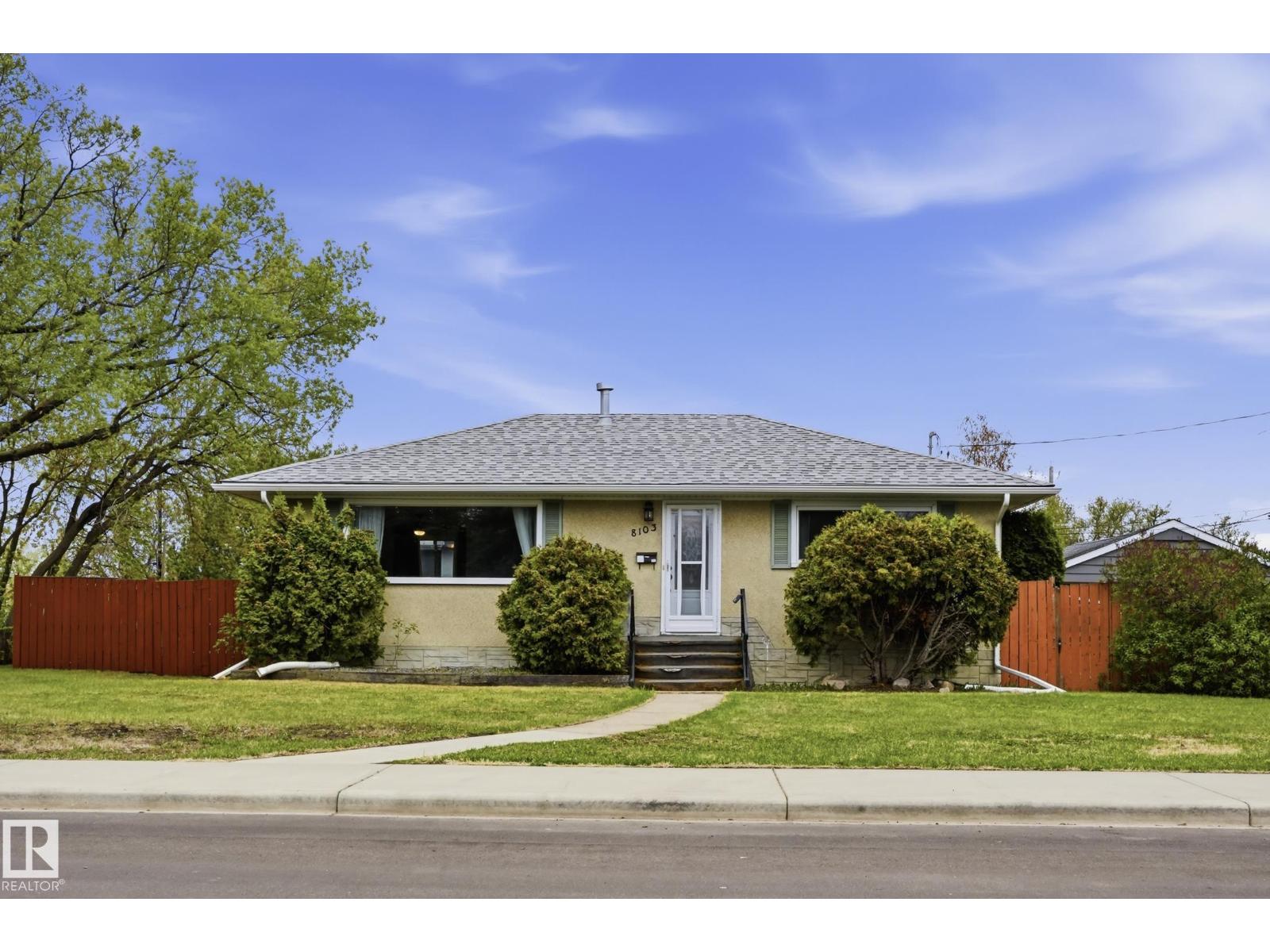 Additional image 2 of 8103 75 Avenue NW, Edmonton, AB, T6C0G5