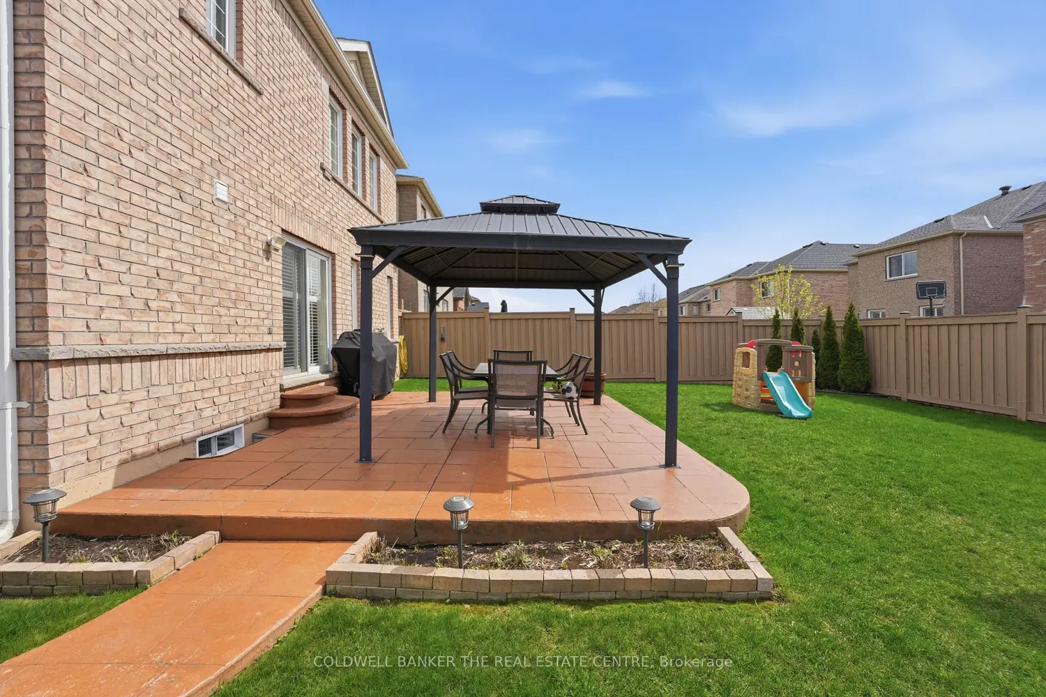 Additional image 11 of 124 Armstrong Crescent