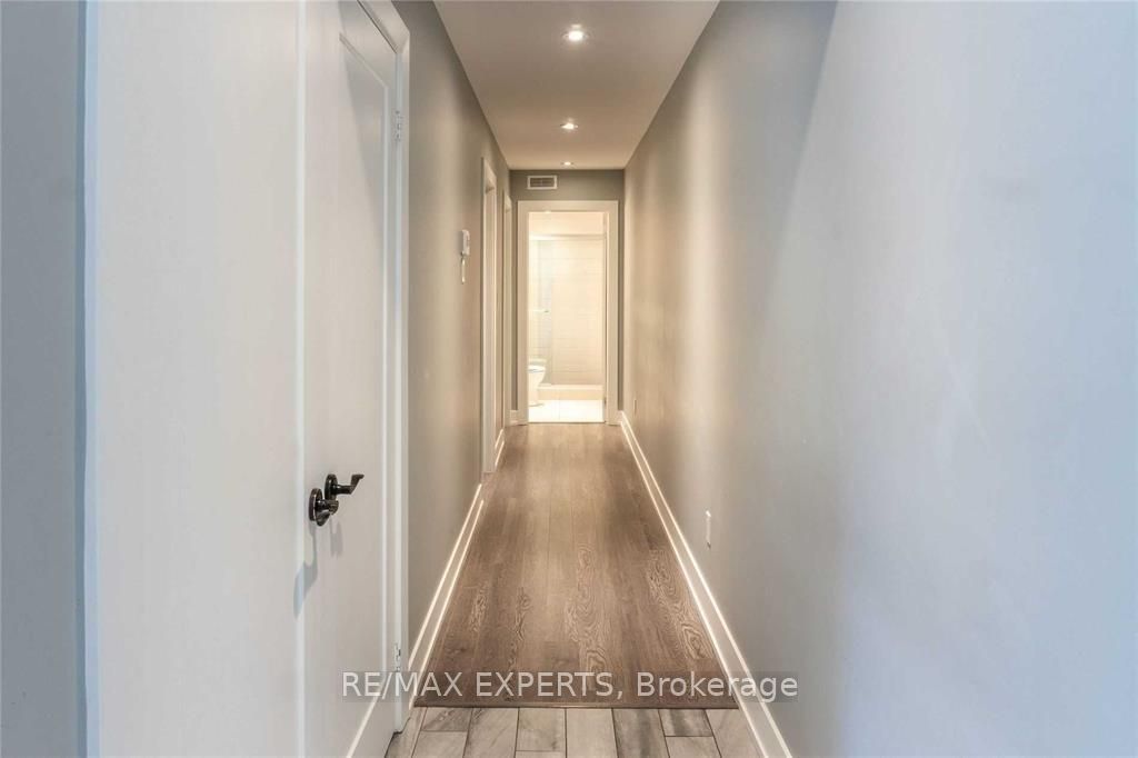 Additional image 6 of Upper-2 Hyde Avenue, Toronto, ON, M6M 1J3