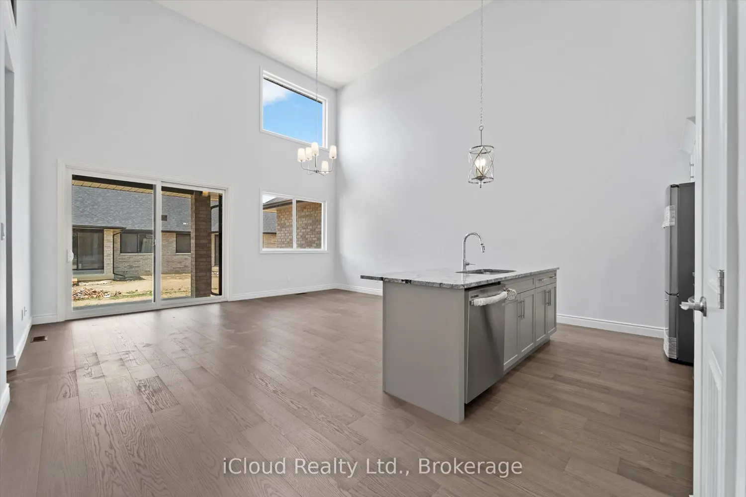 511 Water Road photo 3