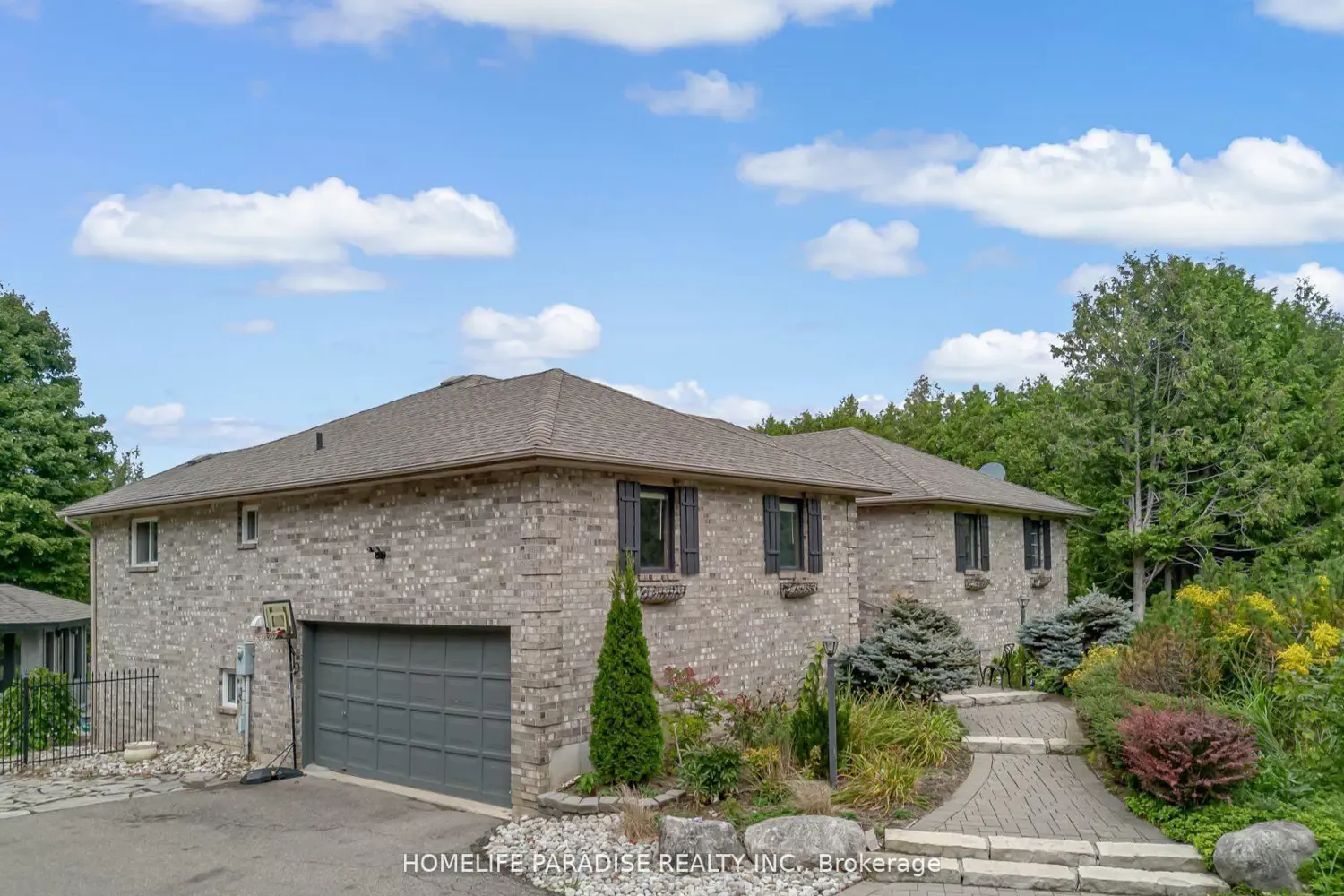 Additional image 16 of 19 Mcconachie Crescent
