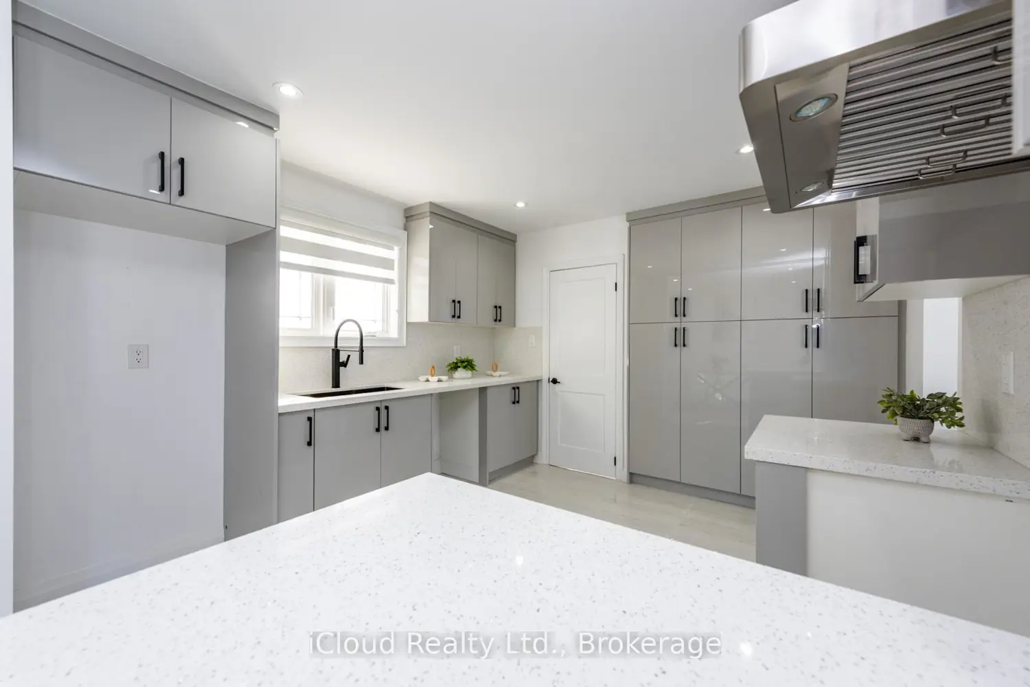 Additional image 8 of 105 Avondale Boulevard