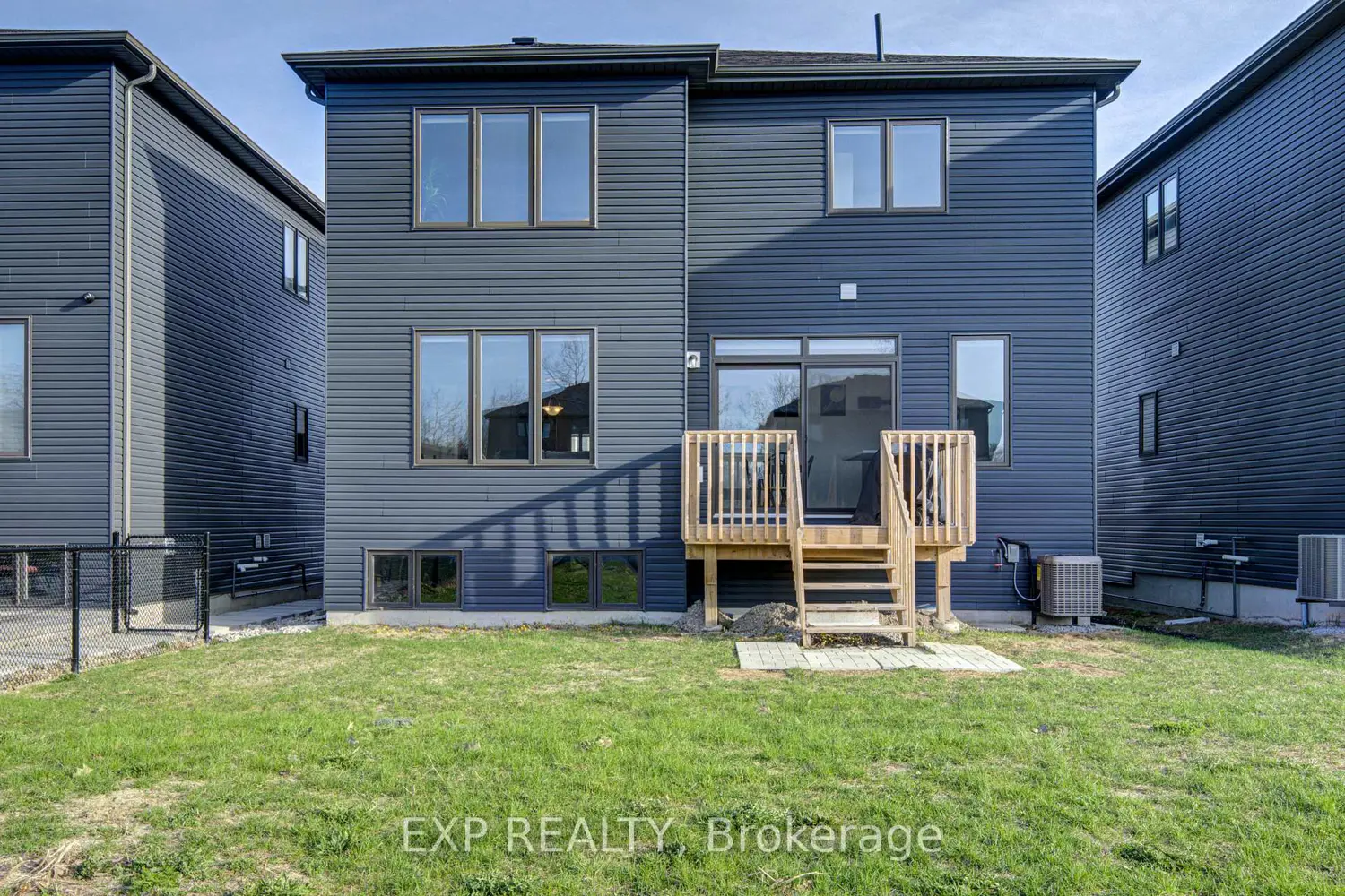 Additional image 12 of 46 Simona Avenue