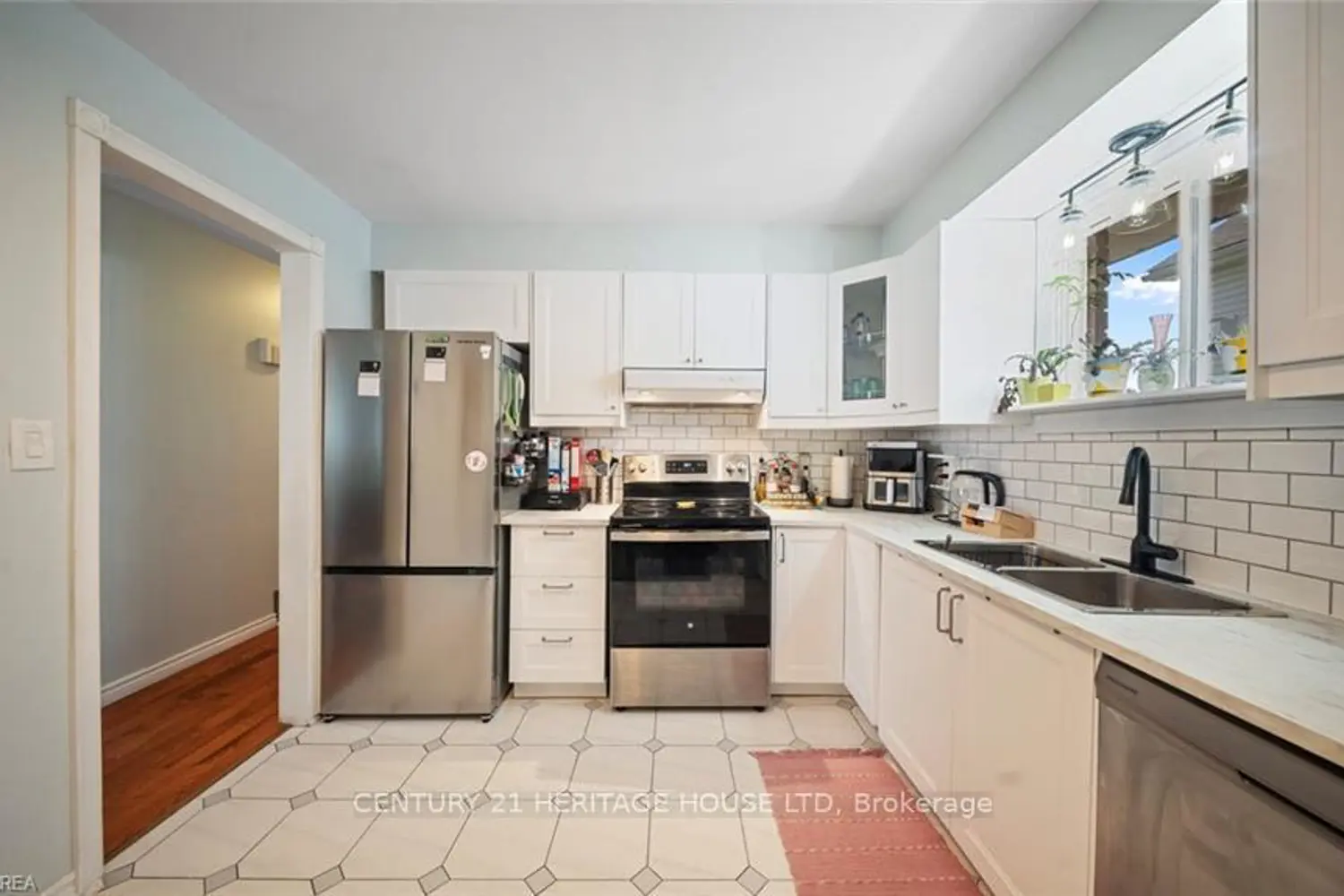 Additional image 6 of 6442 Taylor Street