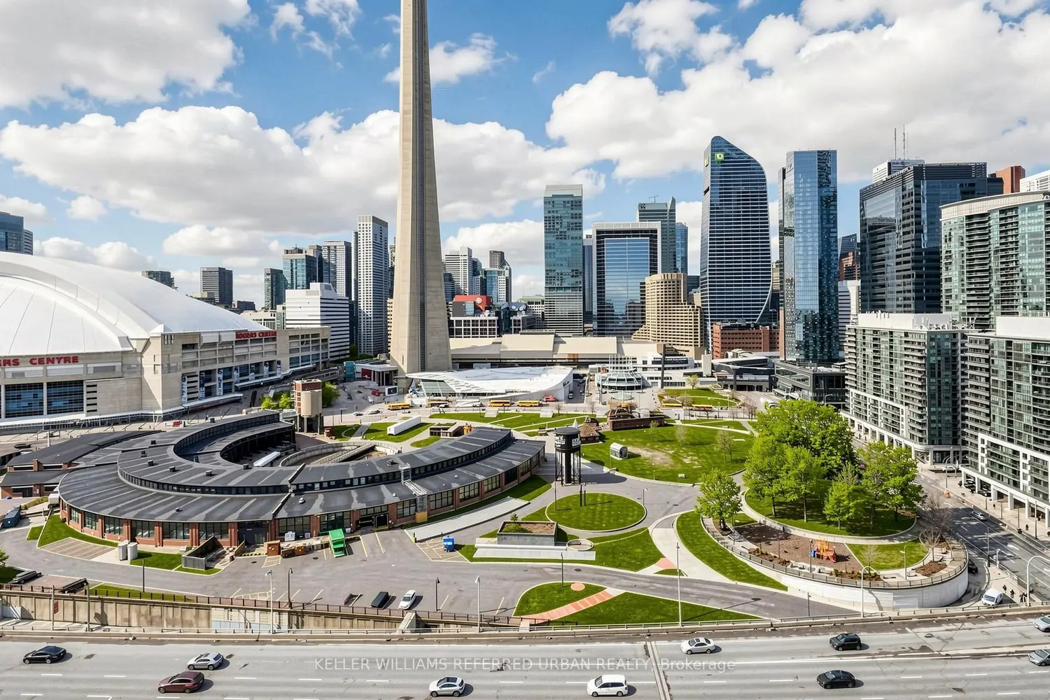 230 Queens Quay 2325