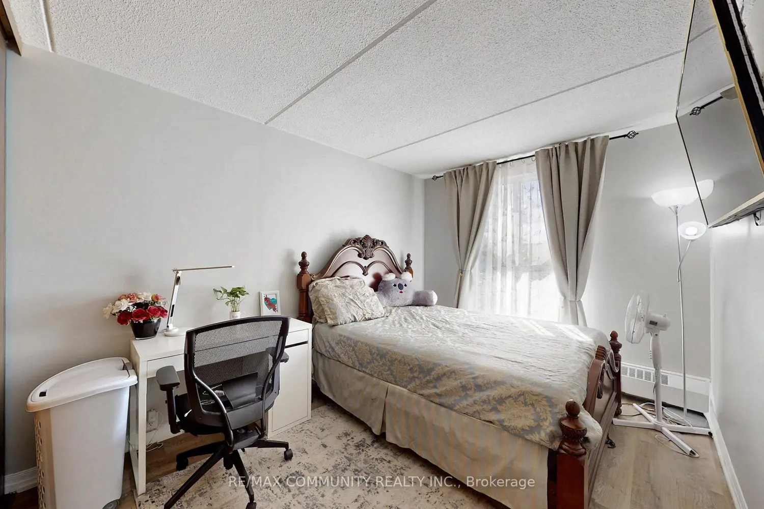 Additional image 8 of 2 Glamorgan Avenue 213