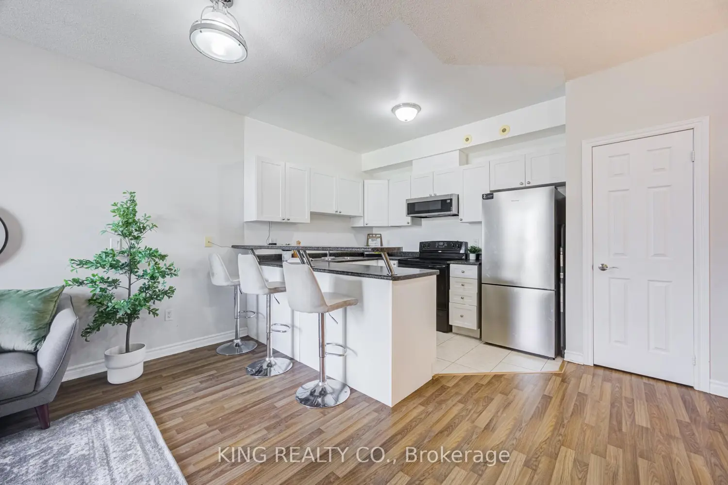 Additional image 7 of 36 Gibson Avenue 27
