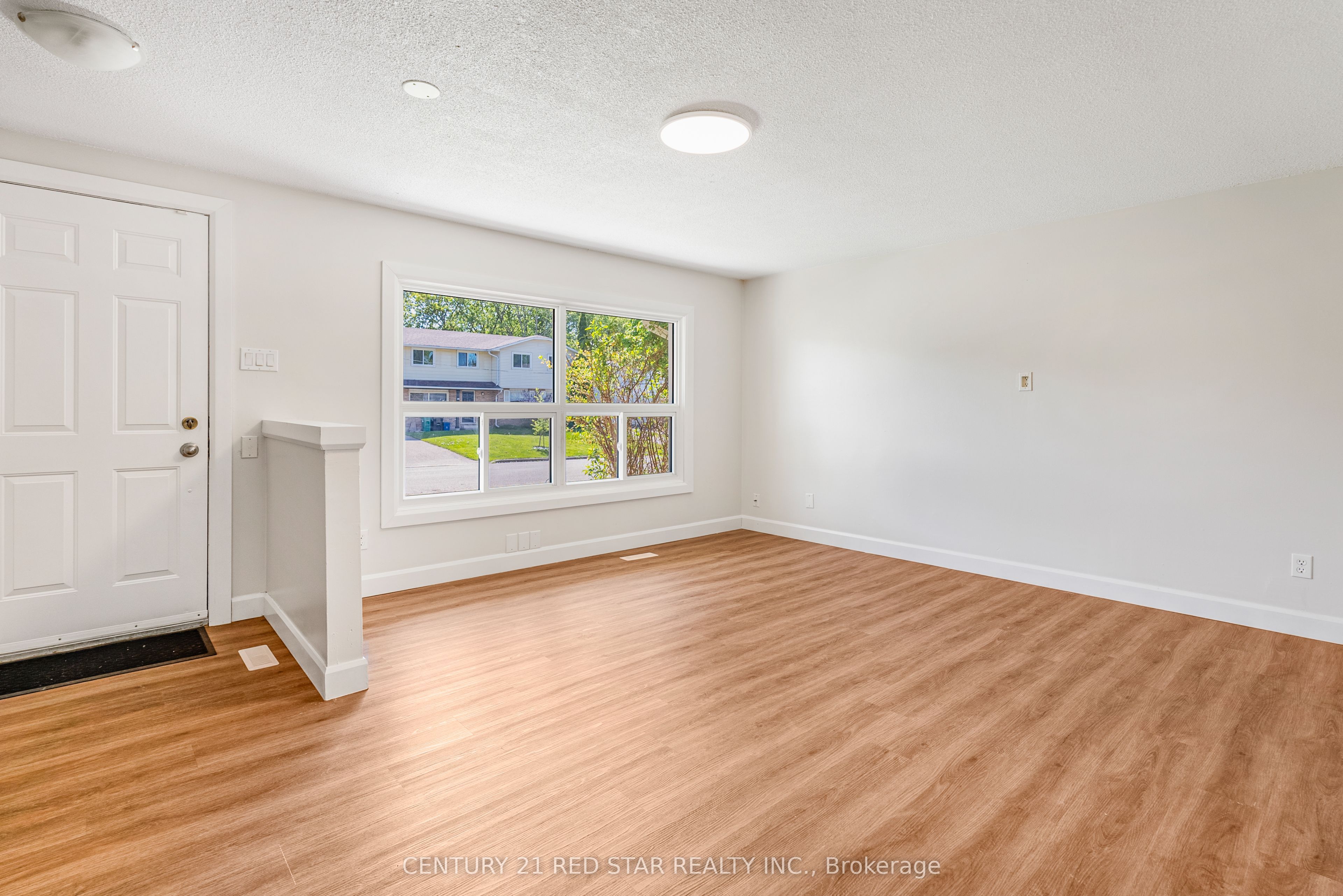 Additional image 6 of 26A Helene Crescent, Waterloo, ON, N2L 5E5