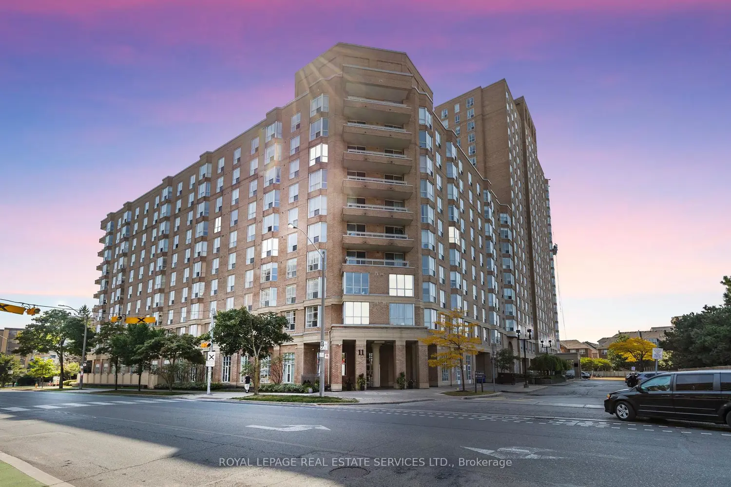 Additional image 2 of 11 Thorncliffe Park Drive 202