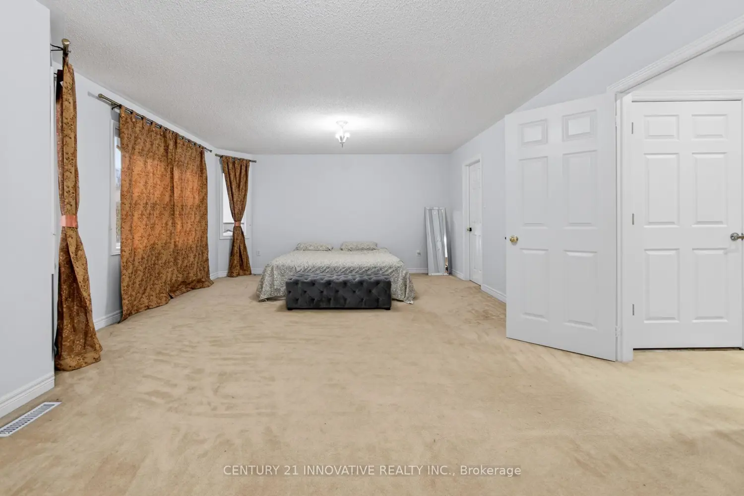Additional image 14 of 1009 Woodward Avenue