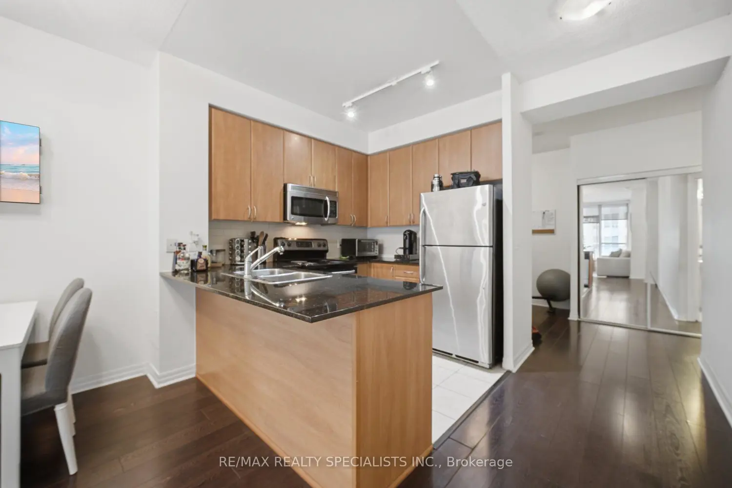 Additional image 8 of 225 Webb Drive 402