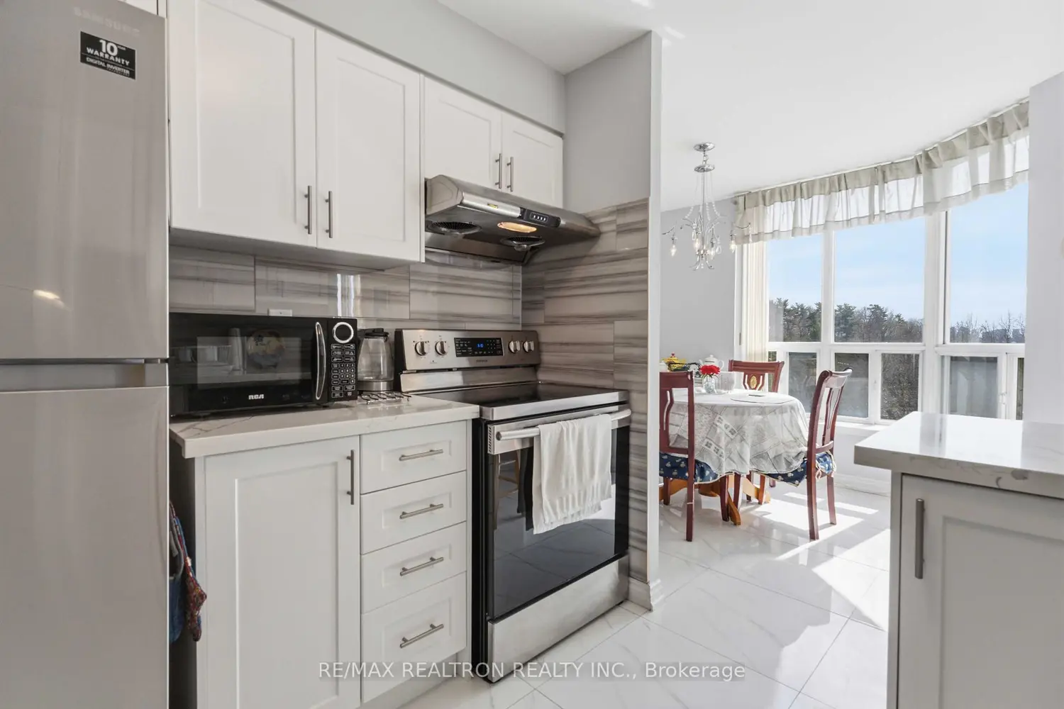 Additional image 9 of 410 Mclevin Avenue 508