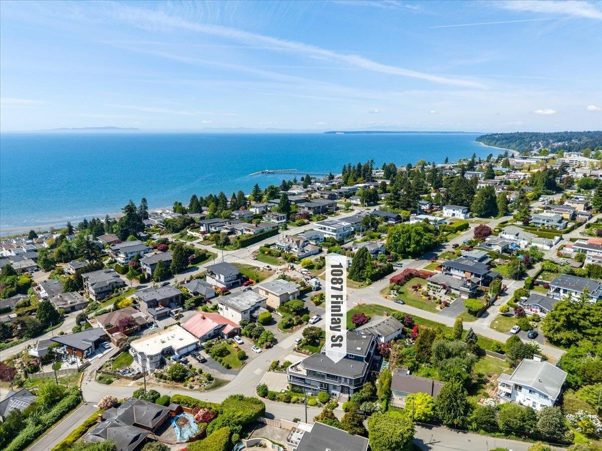 Additional image 3 of 1087 Finlay Street, White Rock, BC, V4B 4K7