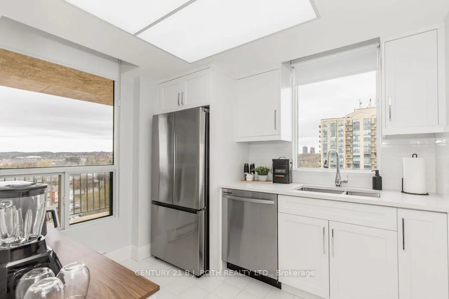 Additional image 3 of 75 Ellen Street 1104