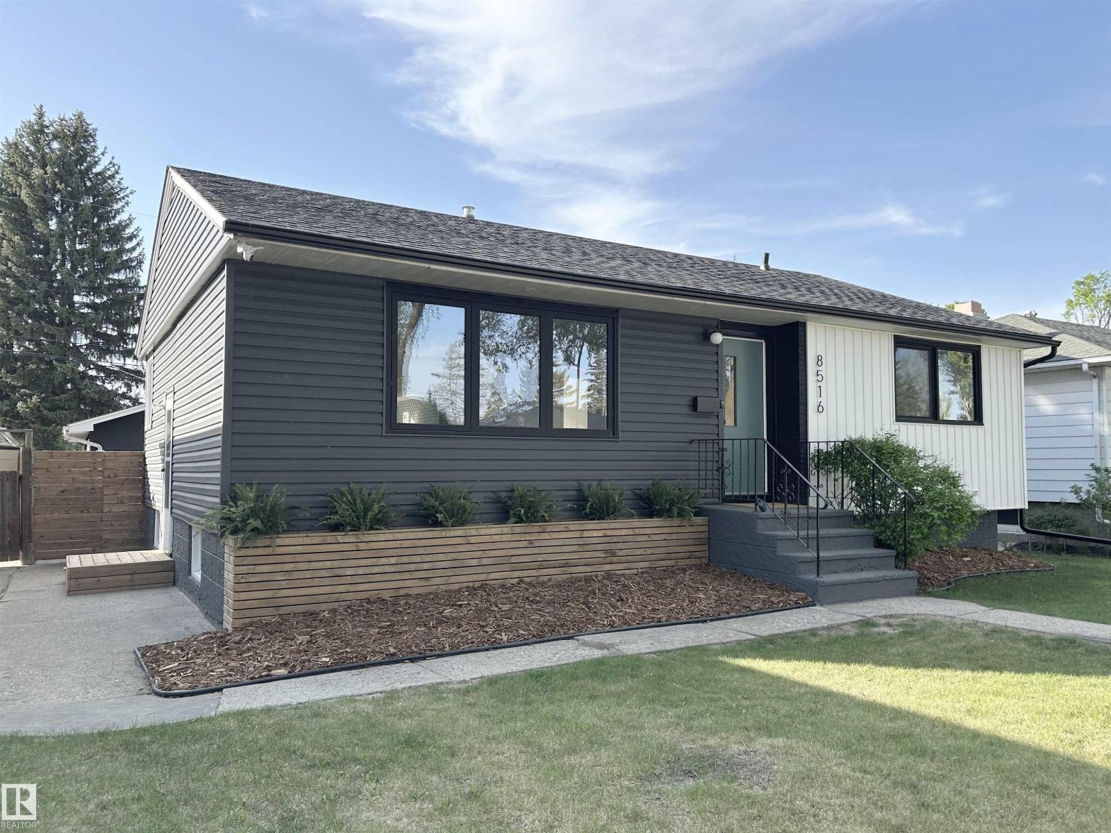 Additional image 2 of 8516 64 Avenue NW, Edmonton, AB, T6E0H3