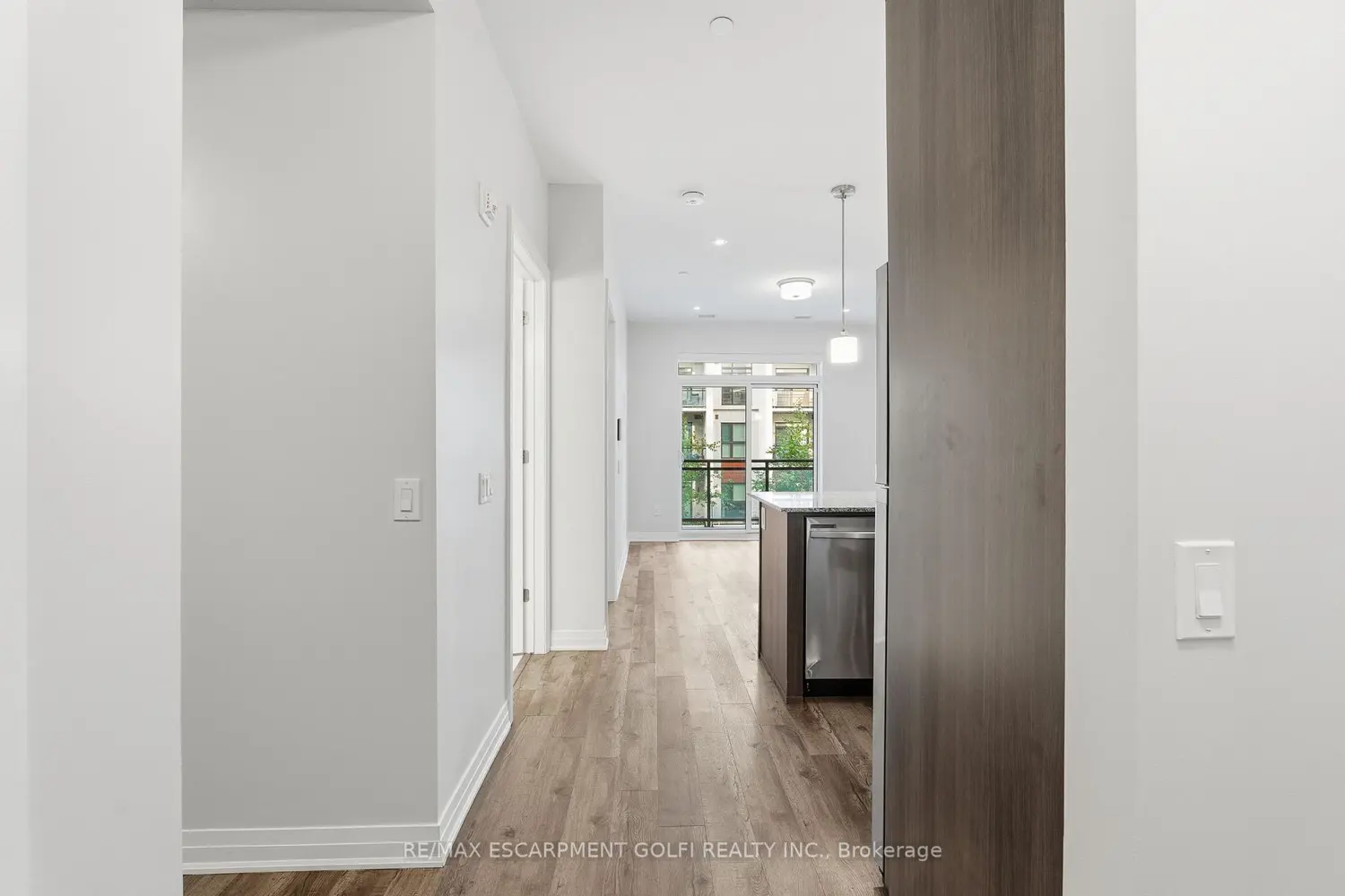 Additional image 7 of 470 Gordon Krantz Avenue 204