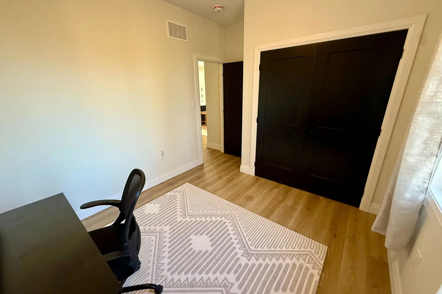 Additional image 12 of 16 Millies Way