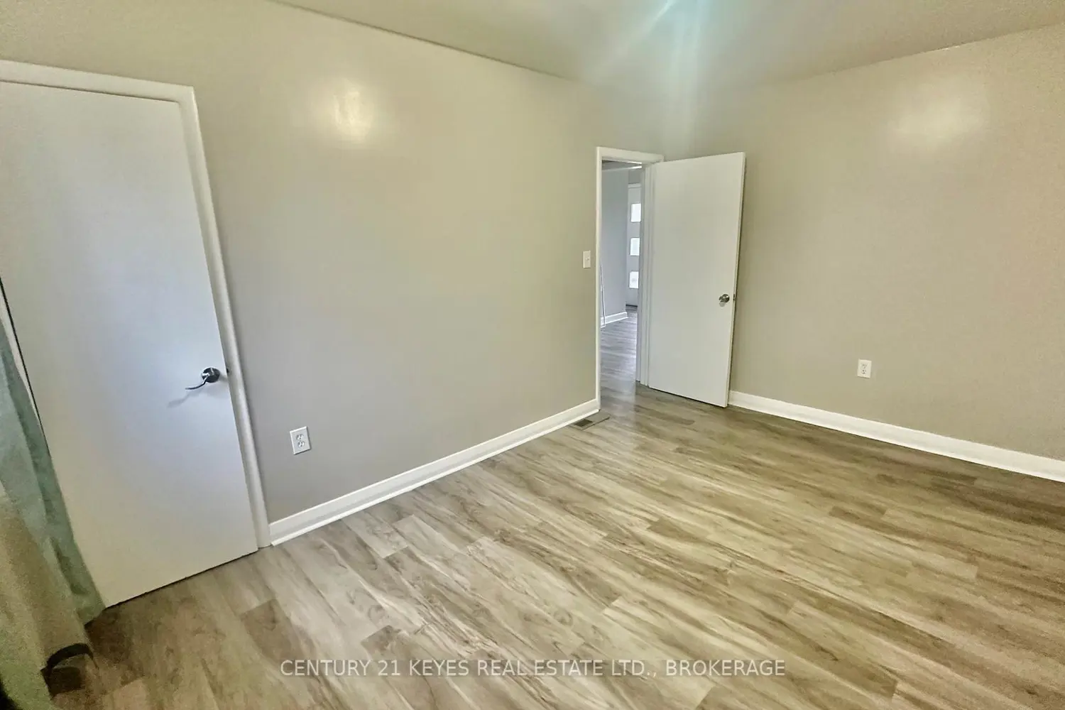 Additional image 4 of 34 Salisbury Avenue