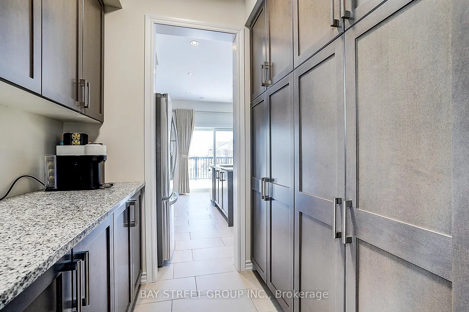 Additional image 11 of 10943 Victoria Square Boulevard