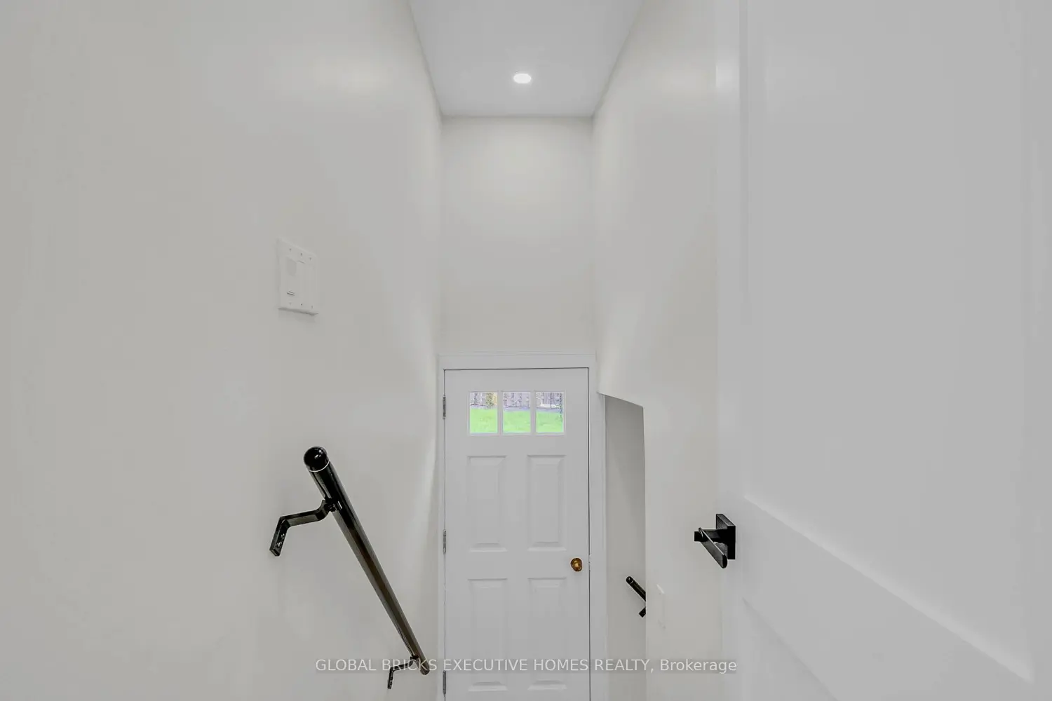 Additional image 13 of 307 Lees Lane